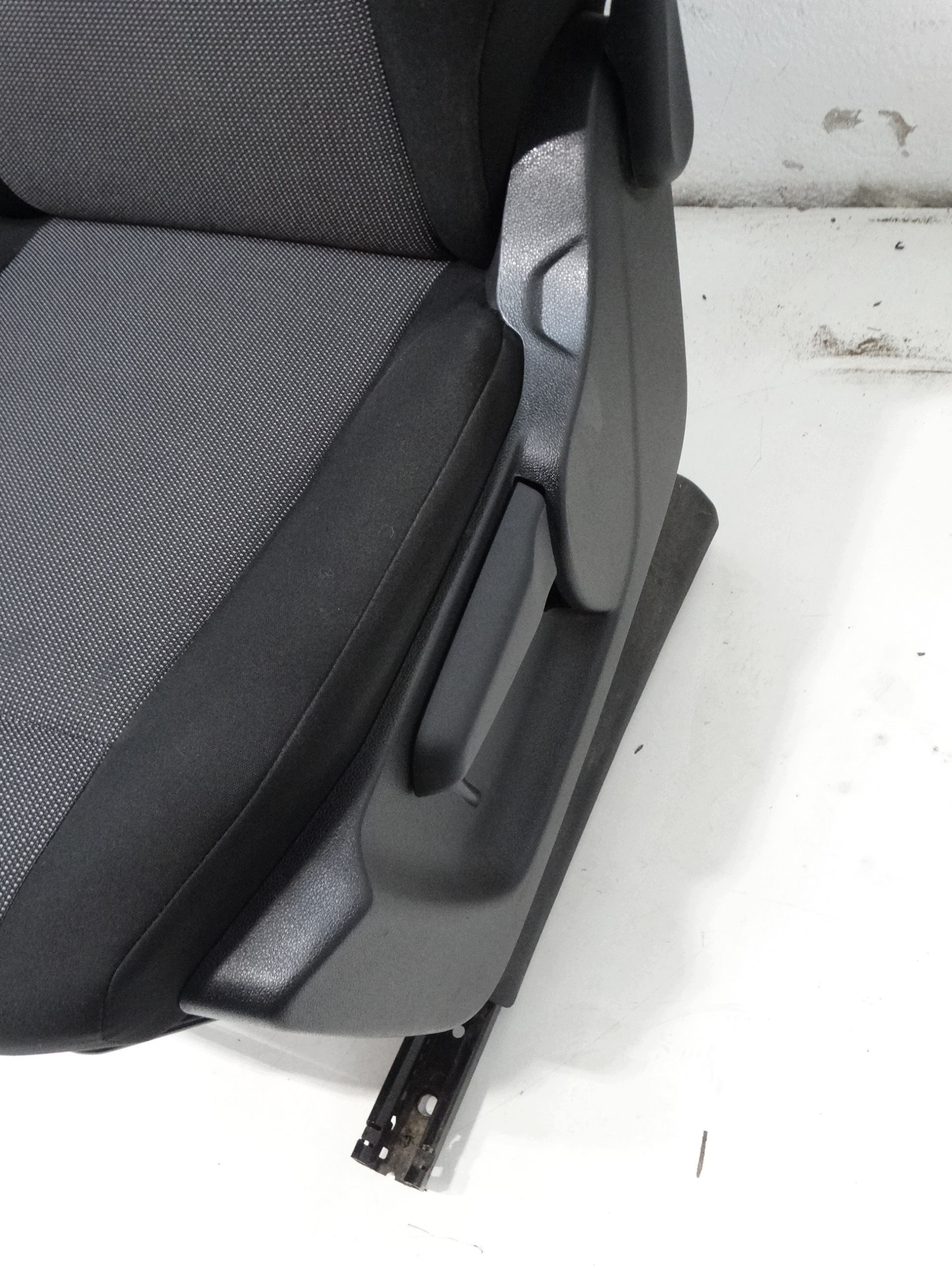 KOMPLET seats left+right front TOYOTA PROACE CITY 2022R.