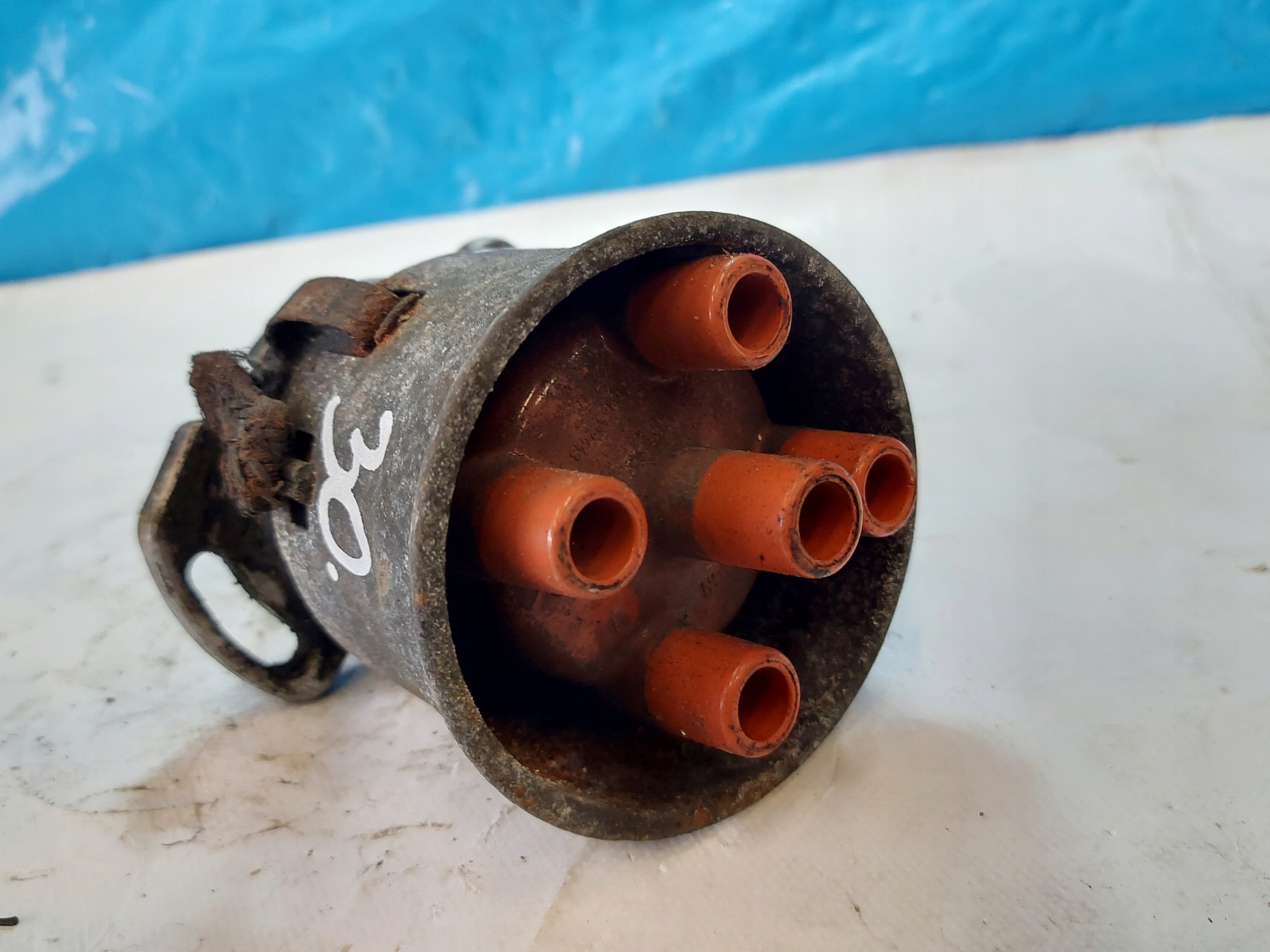 APARAT ignition VW POLO 6N 1.0 B 030905205AB