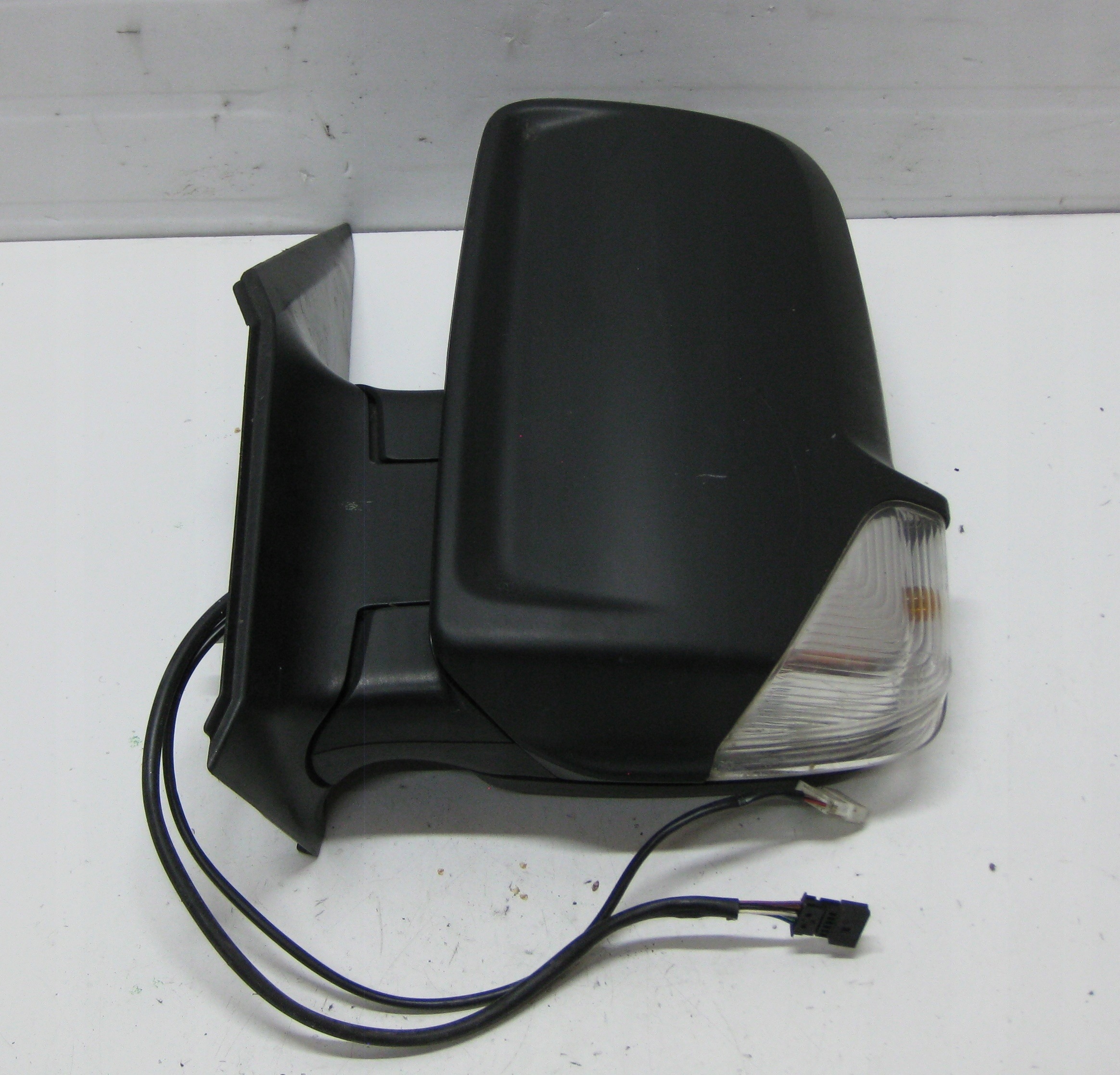 MERCEDES SPRINTER W906 mirror left front 6 PIN + 3 PIN A9068101519