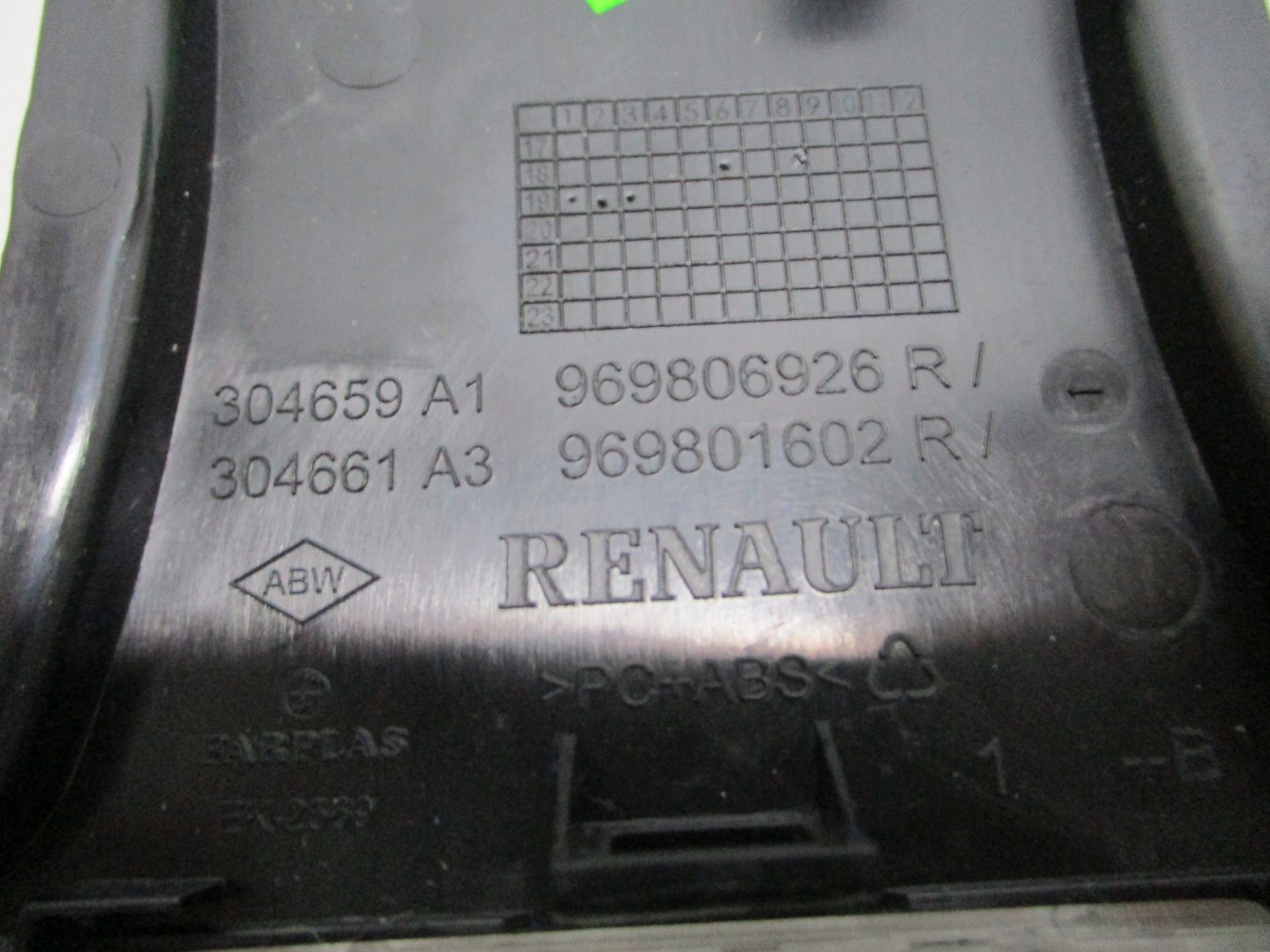 LAMPKA PODSUFITKI RENAULT CLIO V 969806926R Part manufacturer Renault original OE