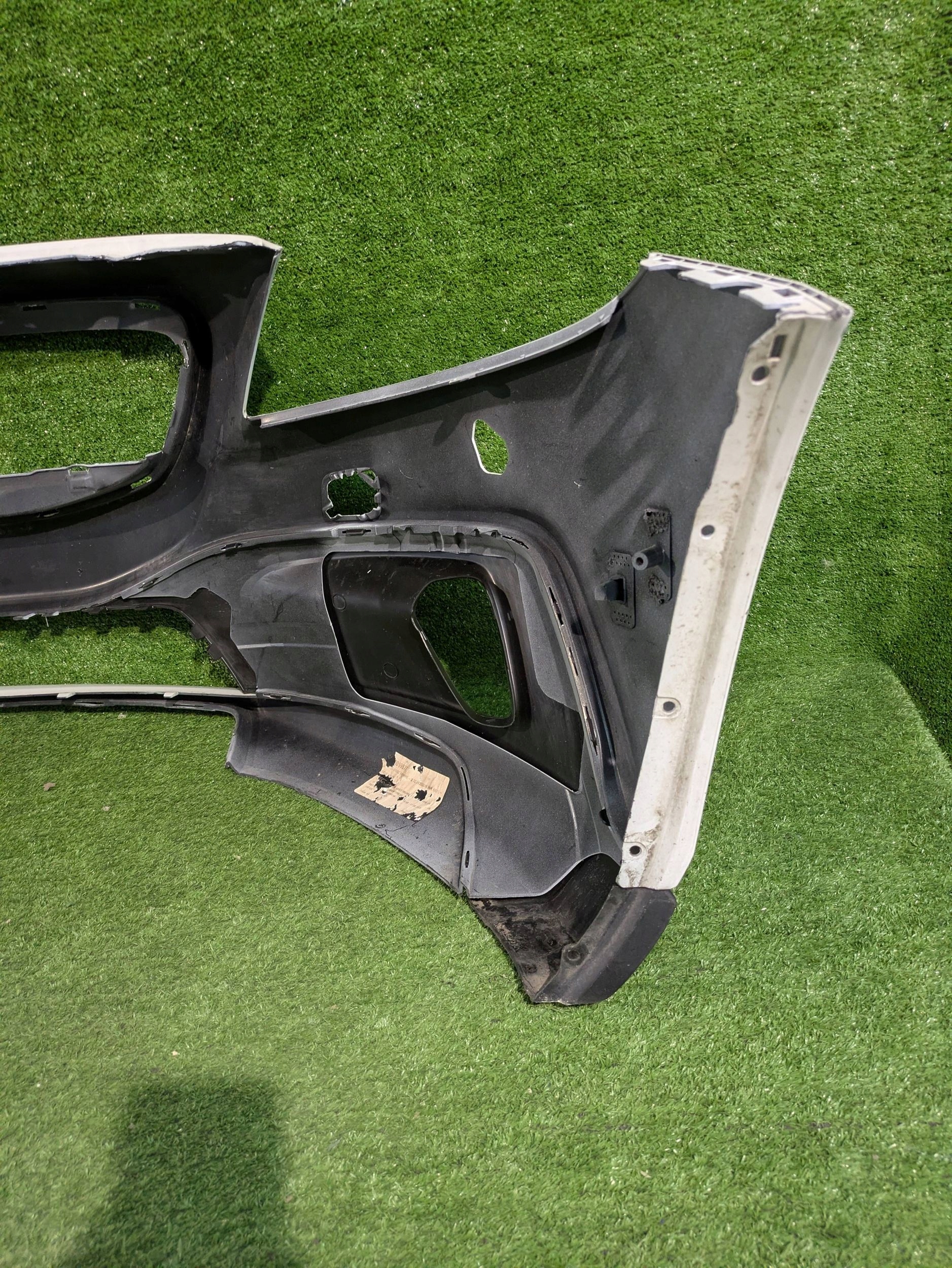 front bumper front VOLVO V40 II 12- CROSS COUNTRY NR.Z8587