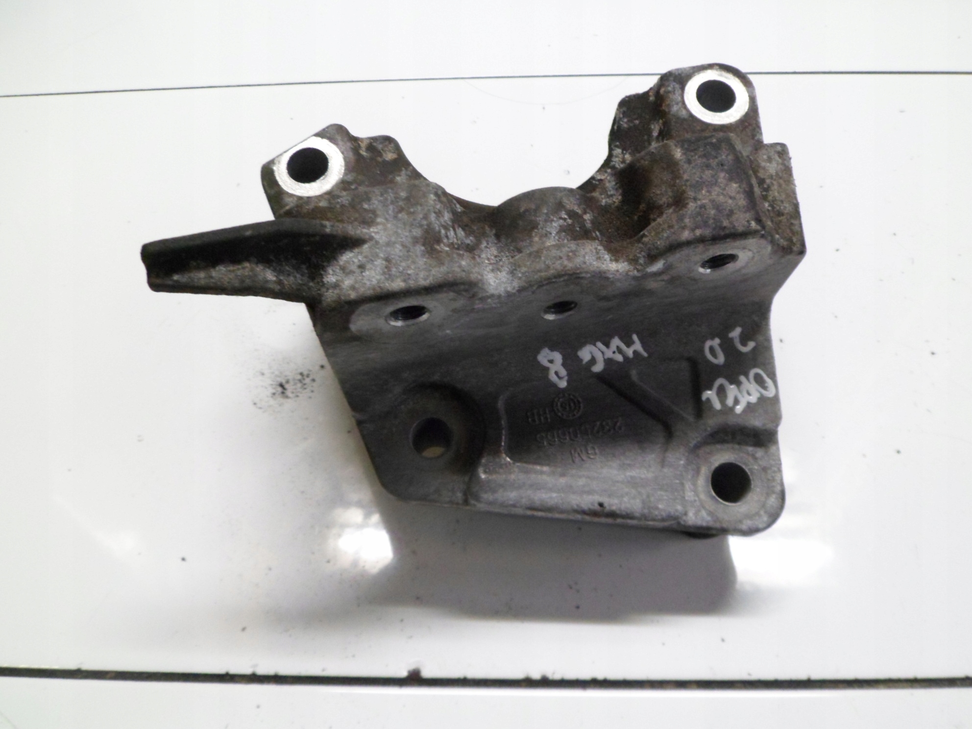 OPEL ZAFIRA B 2.0CDTI B20DTH engine mount 23250665