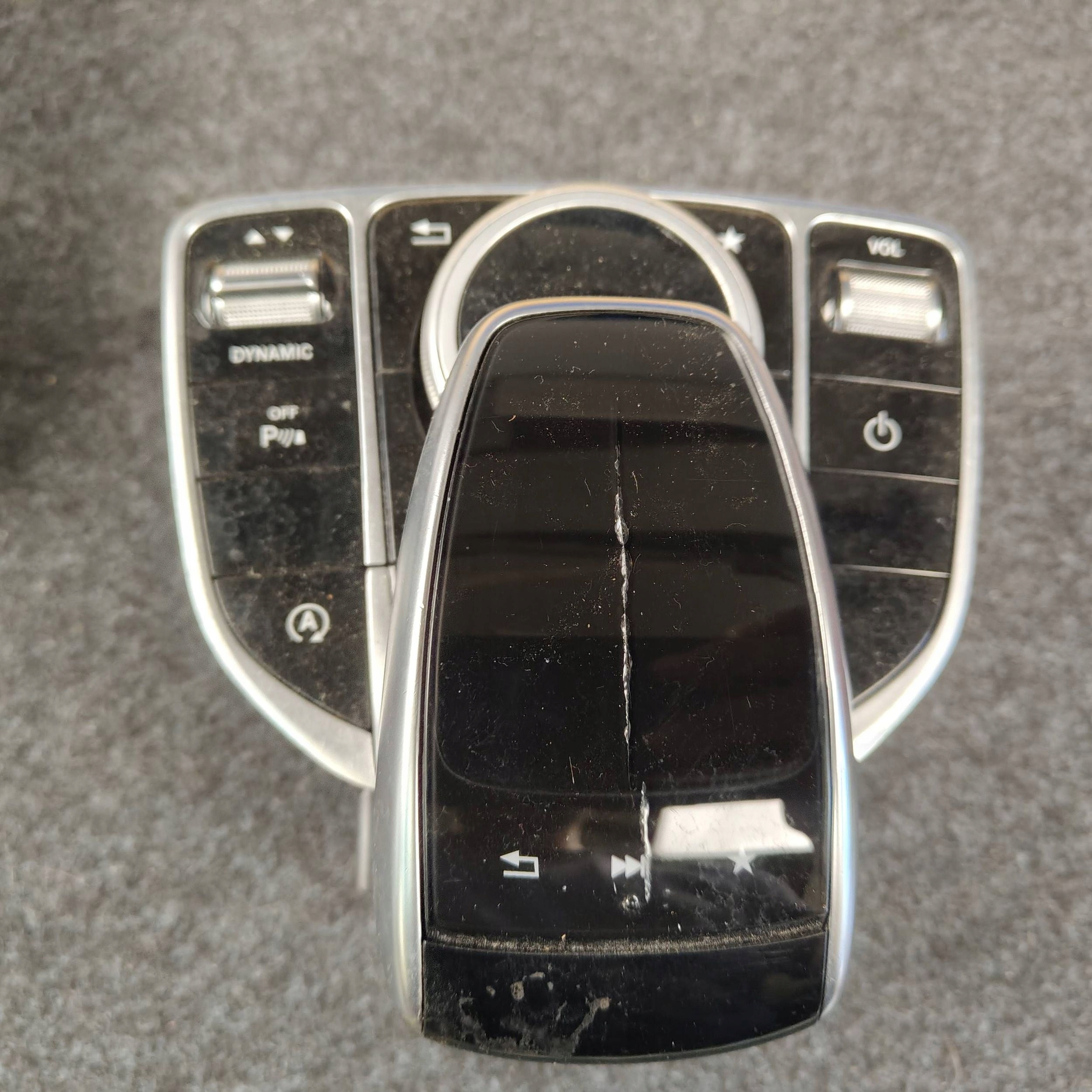 control panel multimediami Mercedes-Benz C W205 A2059004819