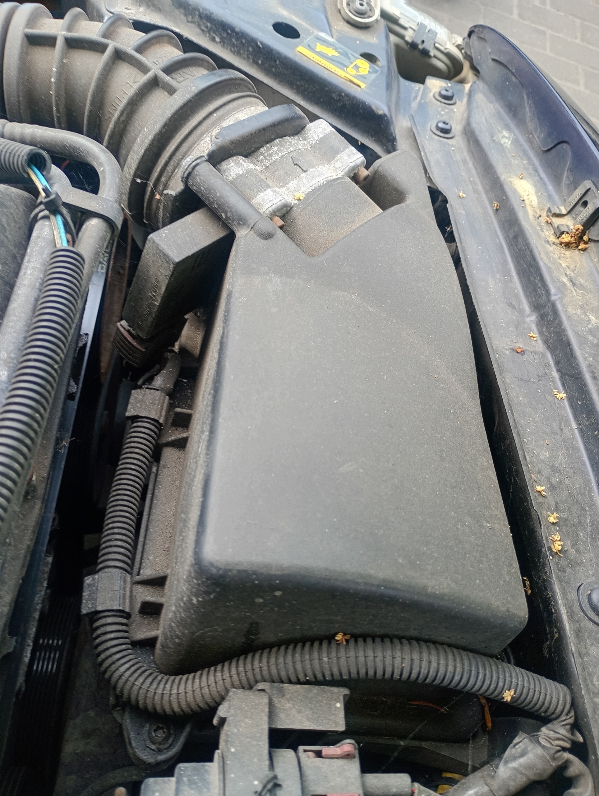 Gehäuse filter luft Saab 93 9-3 98-02 2.0