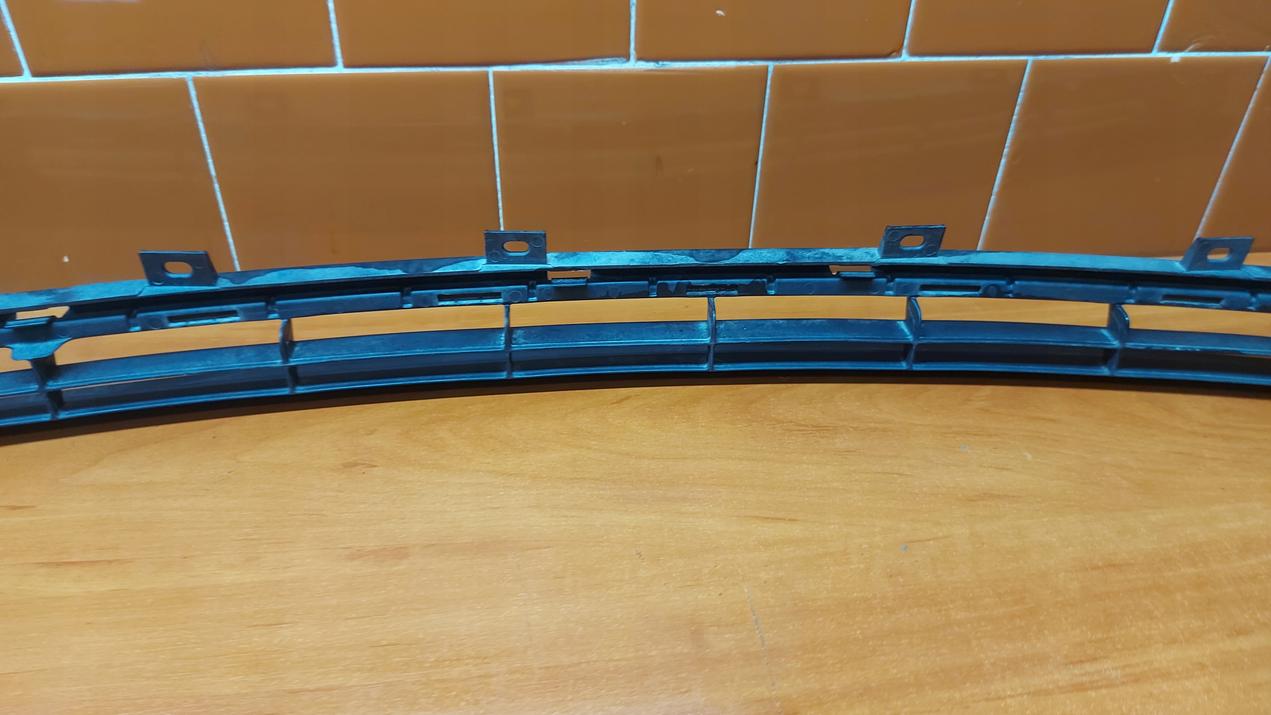 grid of a bumper central front front TOYOTA CHR C-HR 16