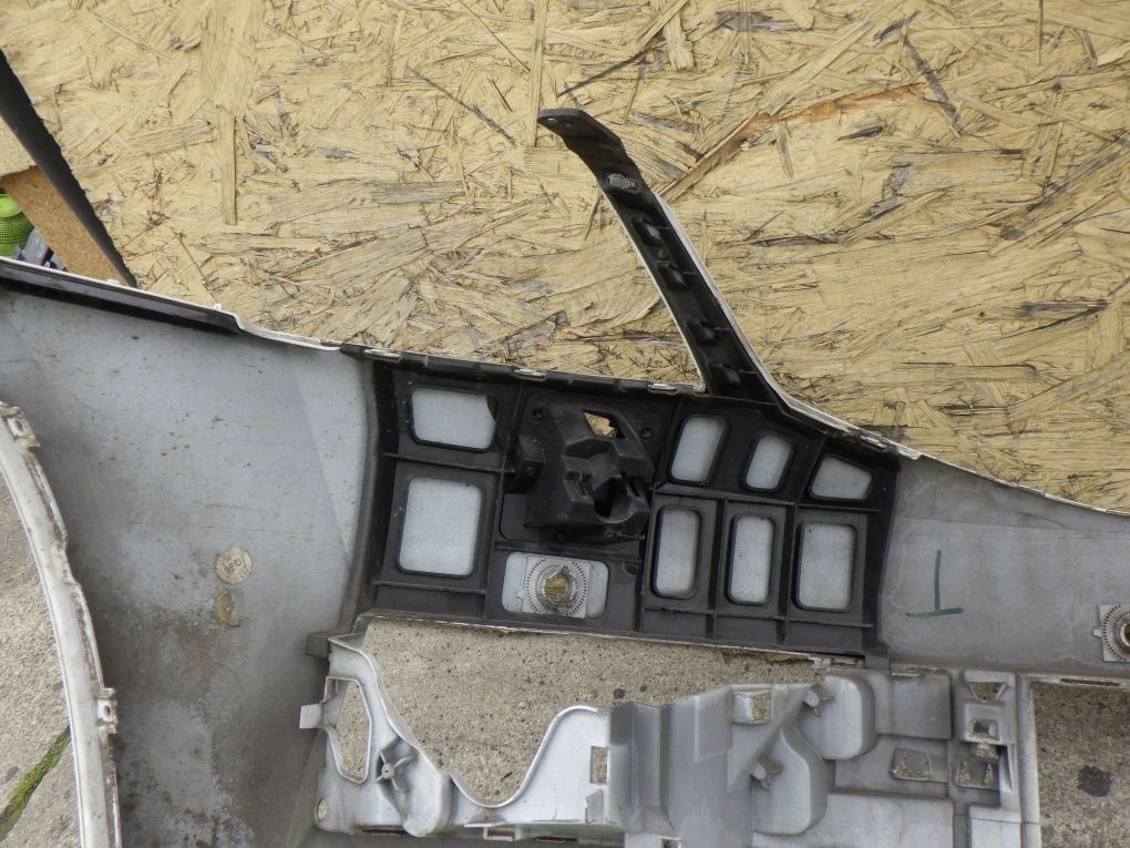 SKODA OCTAVIA III 3 5E0 LIFT 16- front bumper