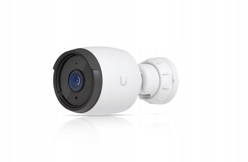 Ubiquiti All-weather 4K PoE camera with a 1/1.8" 8MP image sensor, Multi-TO