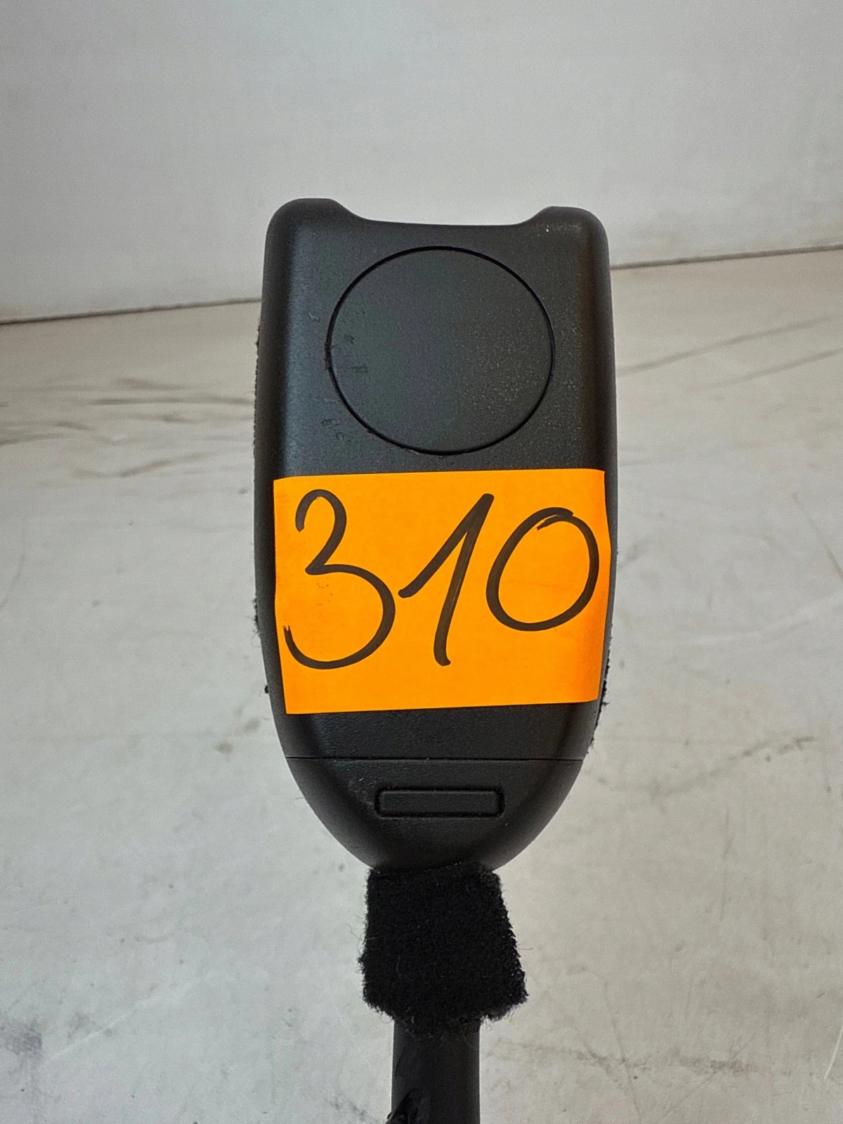 adjuster supports front front right Opel Zafira C Astra IV J 5D
