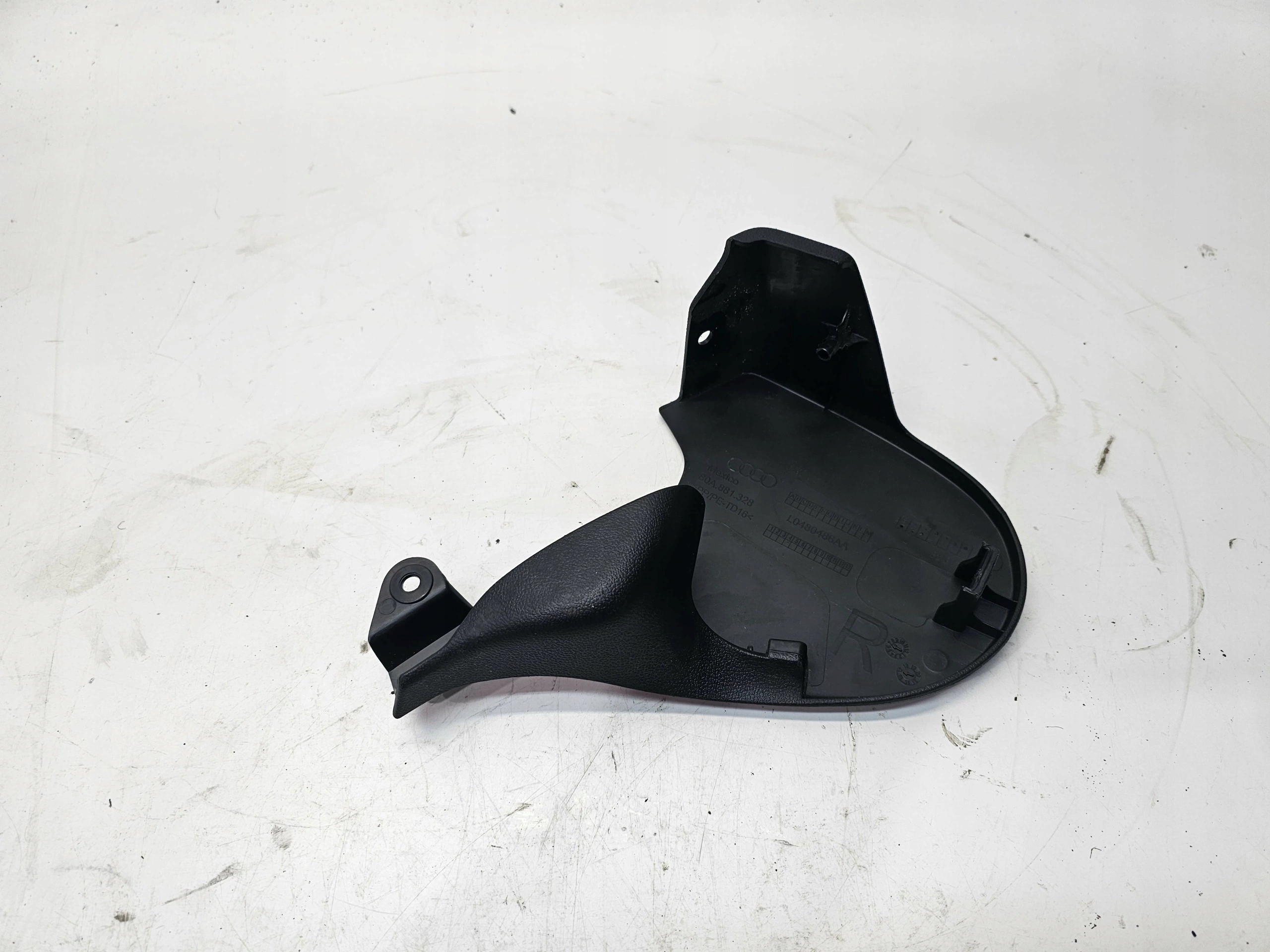 cover spoiler seat right AUDI Q5 FY 80A881328