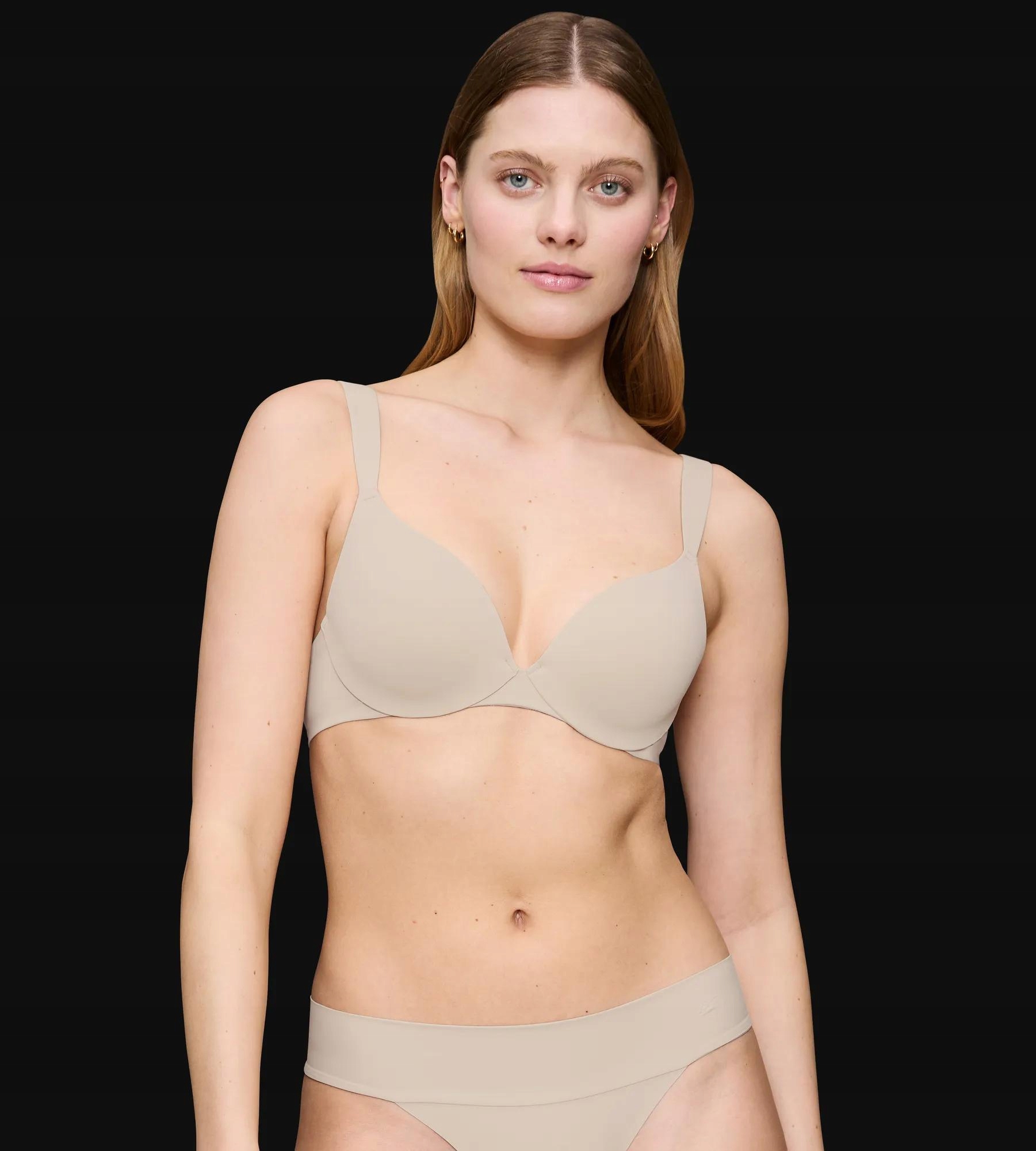 Vyztužená podprsenka Triumph Body Make-Up Illusion Wp Ex 80C