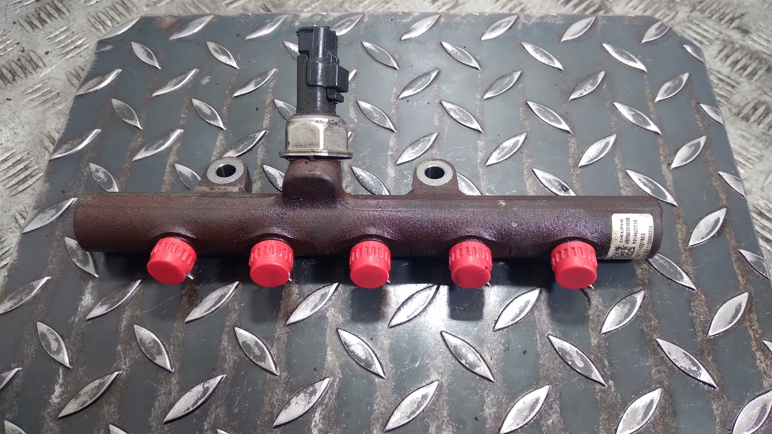 Rampe injection RENAULT CLIO 3 H8200701690 1.5 dci