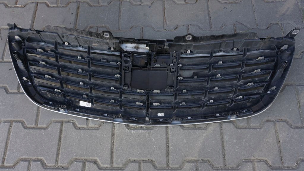 MERCEDES S KLASA W 222 - grill grille radiator