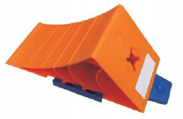 STKL-02 - Защитный клин под колеса Кемпера Steelpress