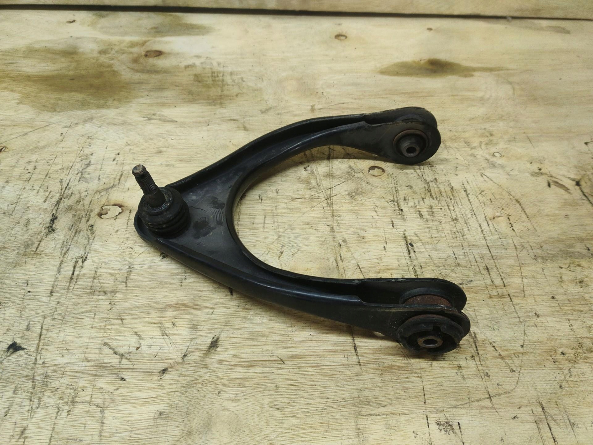 arm front right side upper Lexus GS 3 2007