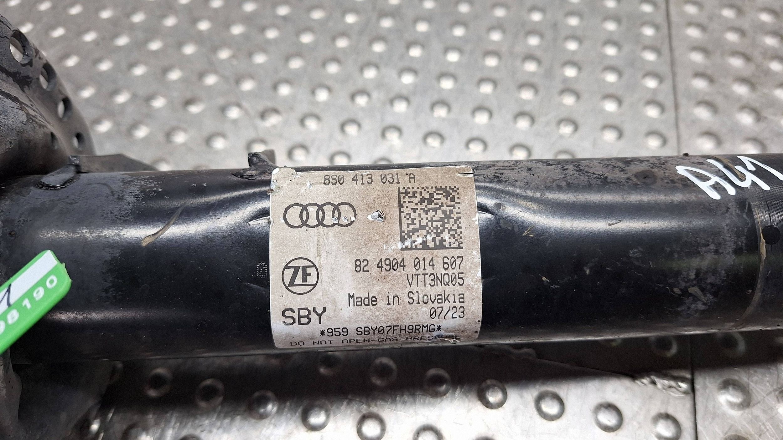 shock absorber left right front 8S0413031A AUDI TT TTS 8S