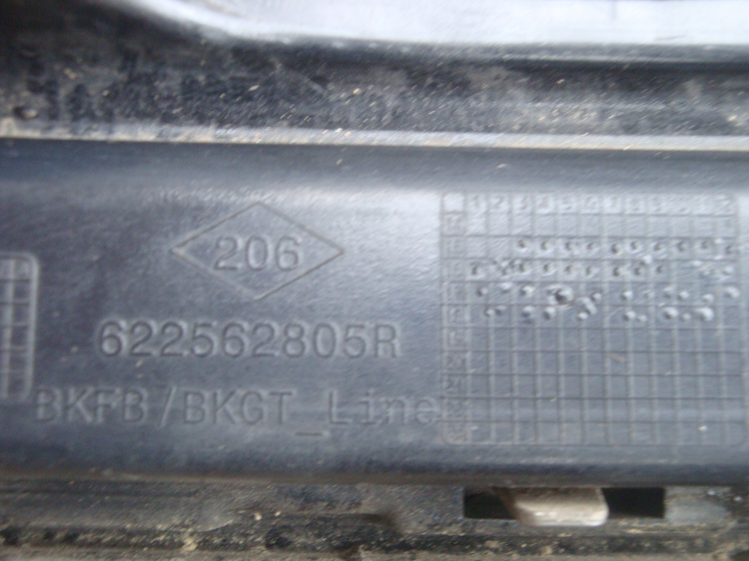 Renault MĂ©gane I BA.. Kühlergrill FRONTGRILL Kühlergitter 622562805R - Thumbnail 8