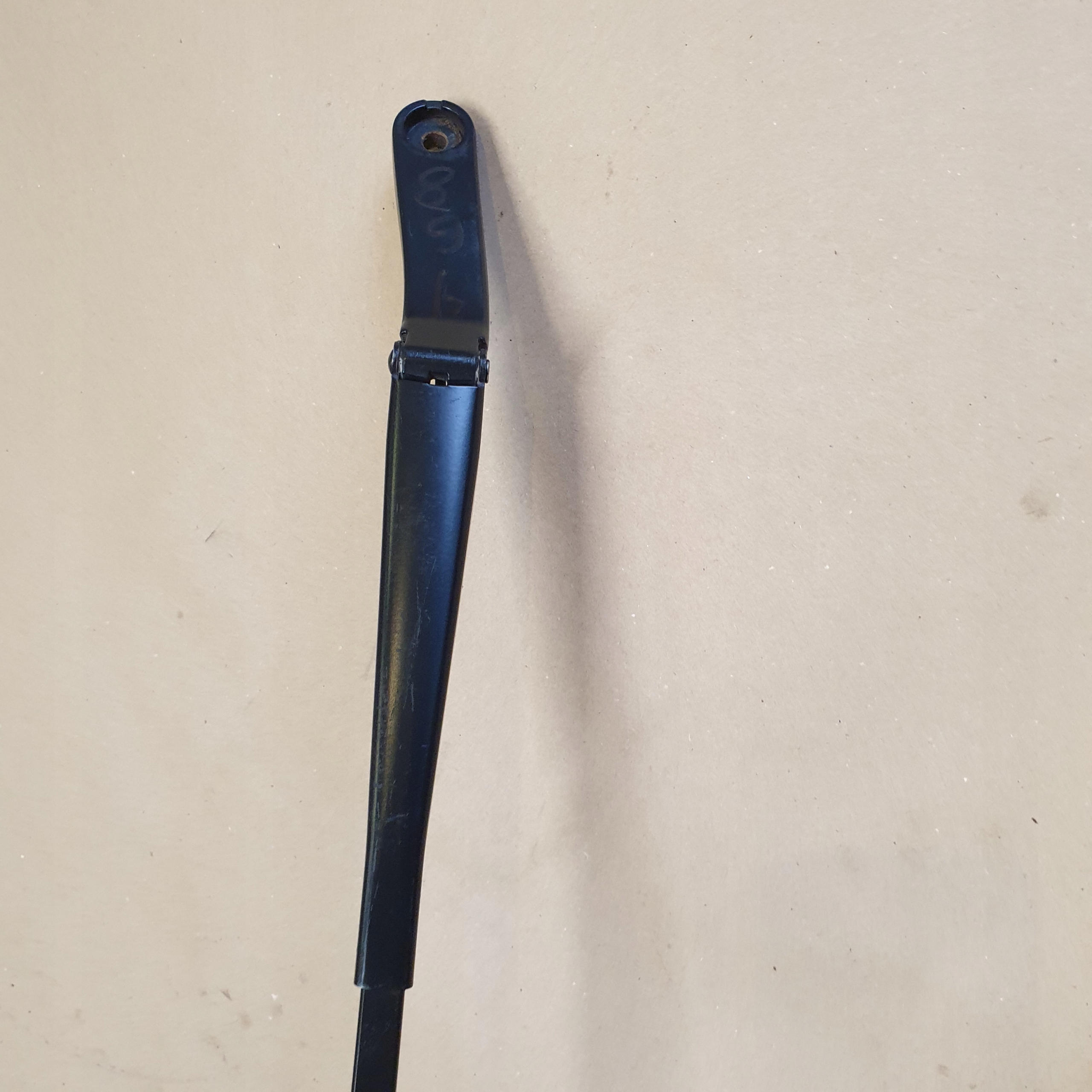wiper arm PIORO right front AUDI A6 C7 A7 4G OE EUROPA