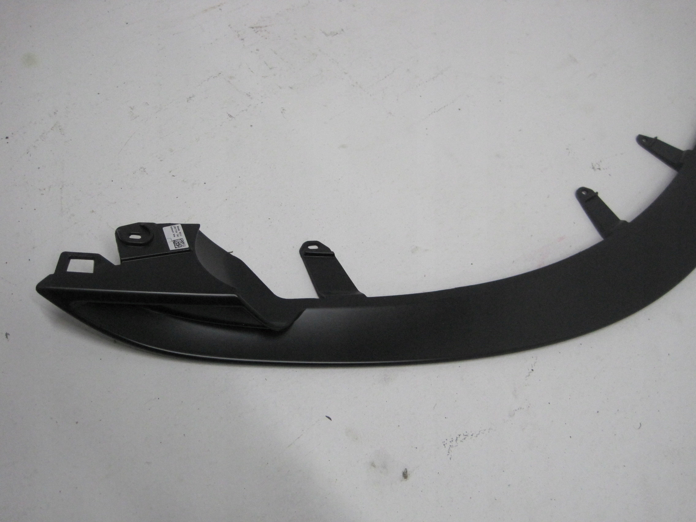 cap moulding bonnet LOGO PORSCHE CARRERA 992807823B