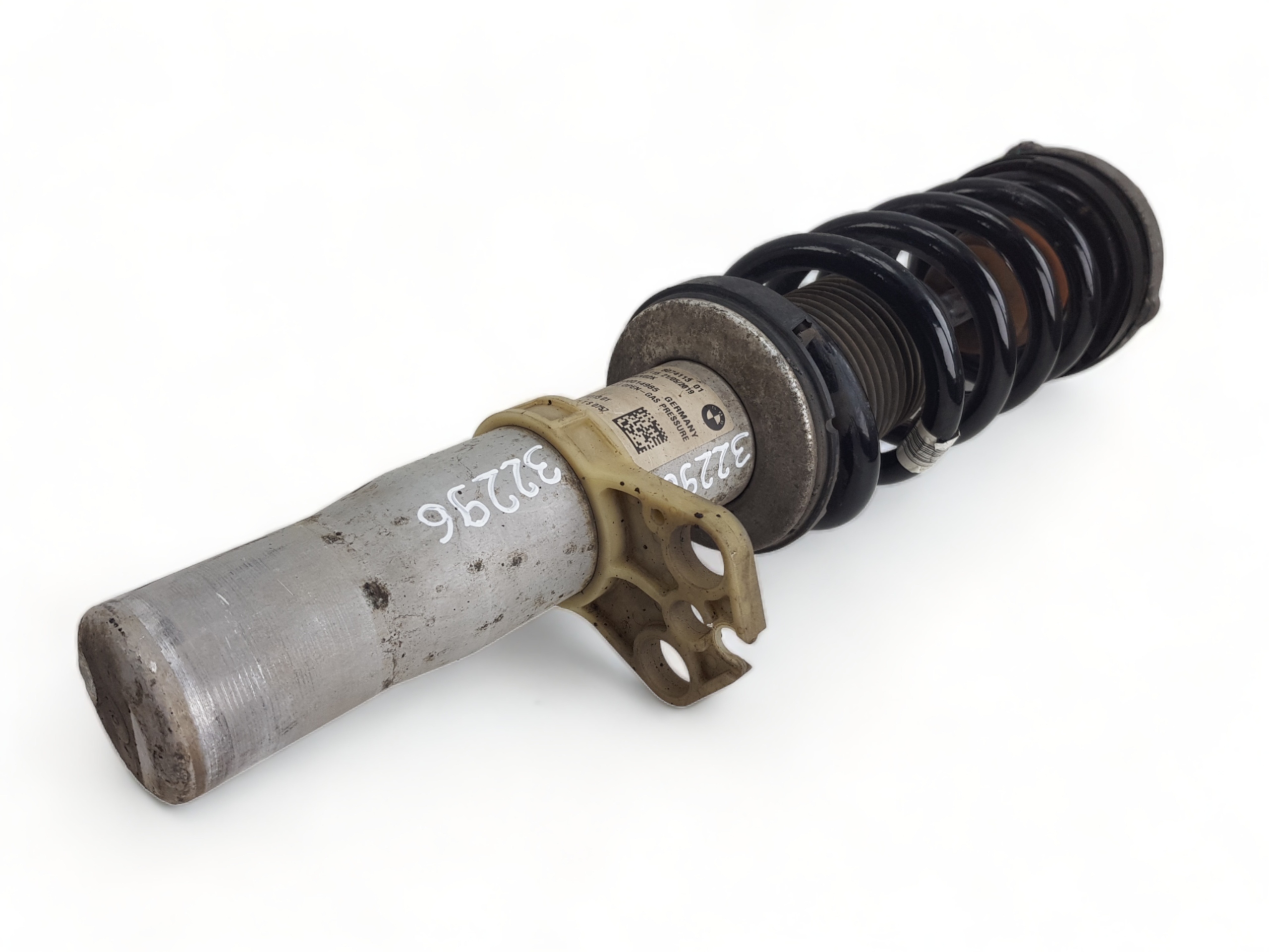 shock absorber left front BMW M5 G30 F90 4.4 V8 8074113