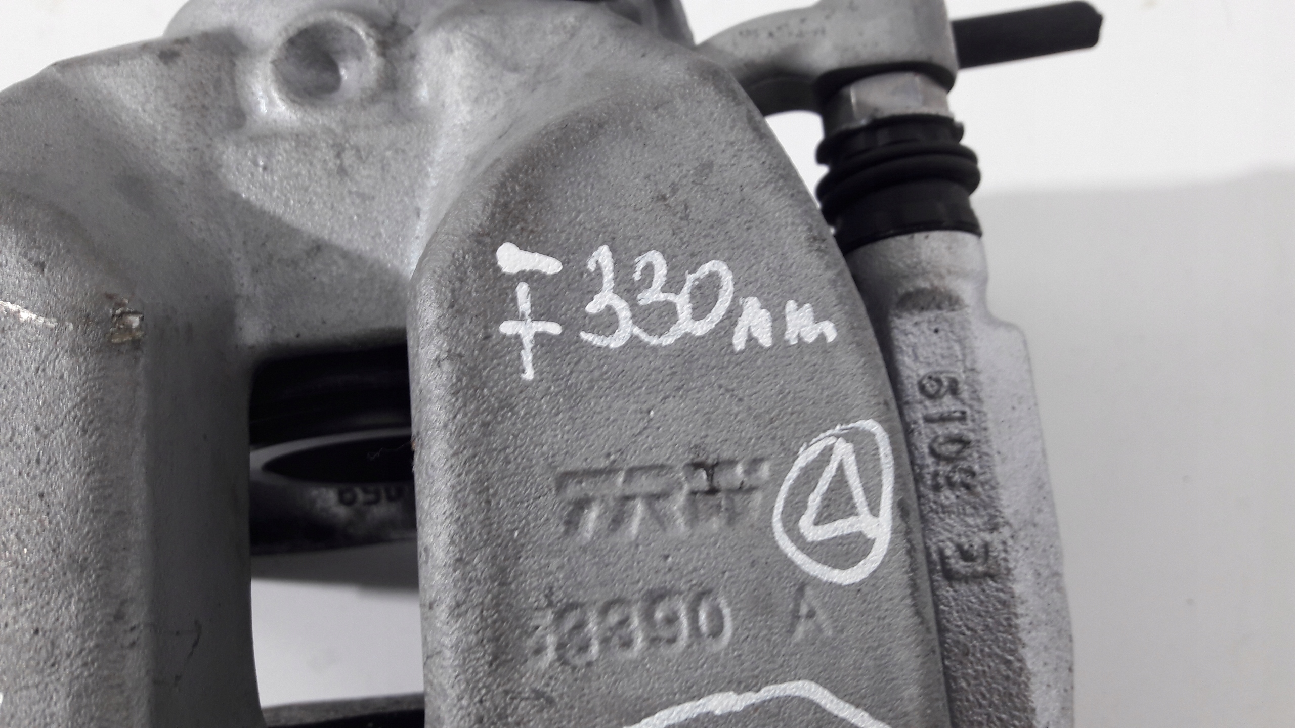 BMW X4 X3 G01 G02 2022 caliper brake right front TRW 60/24/330