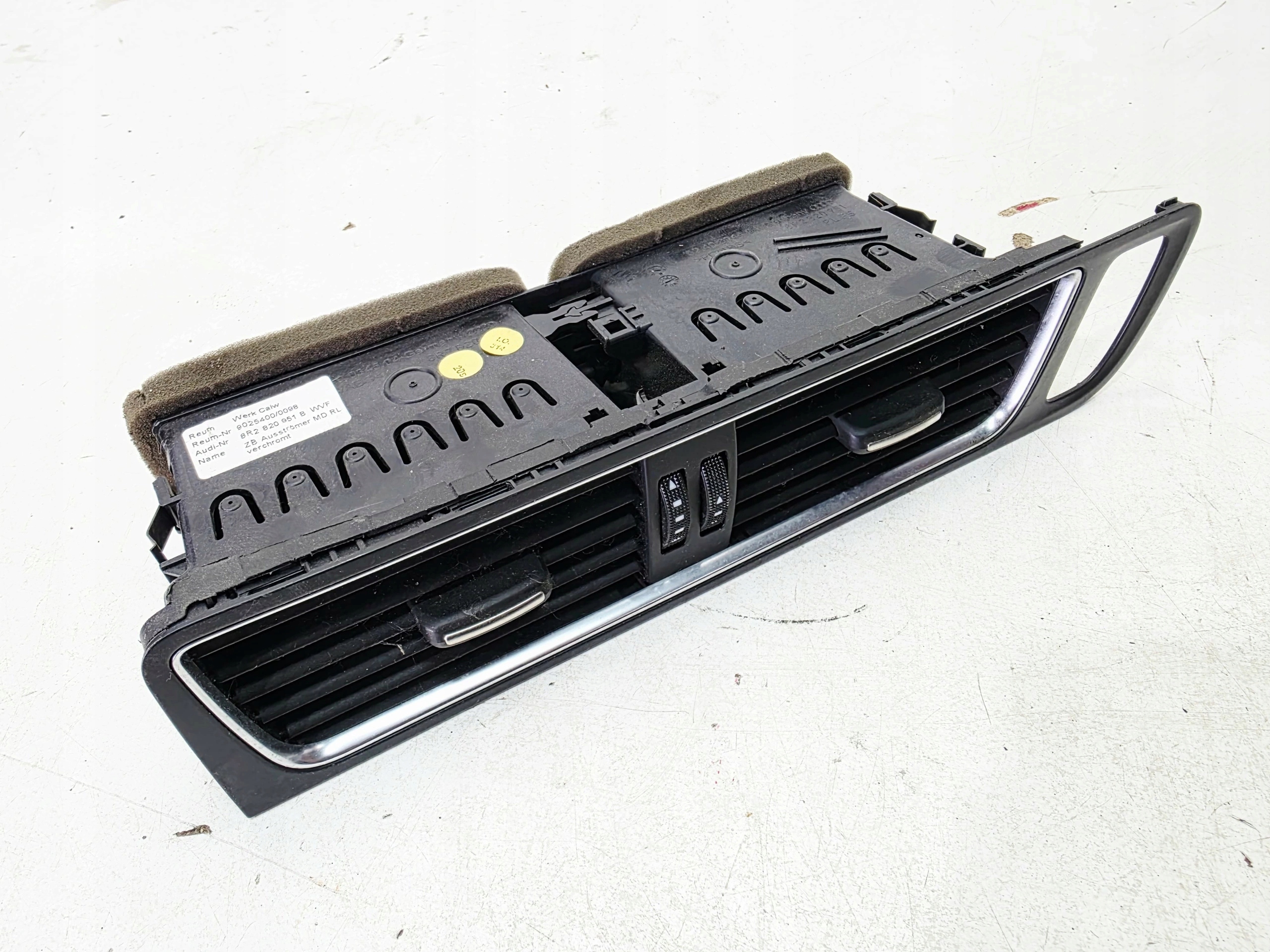 grid air conditioning devices central AUDI Q5 8R 8R2820951B