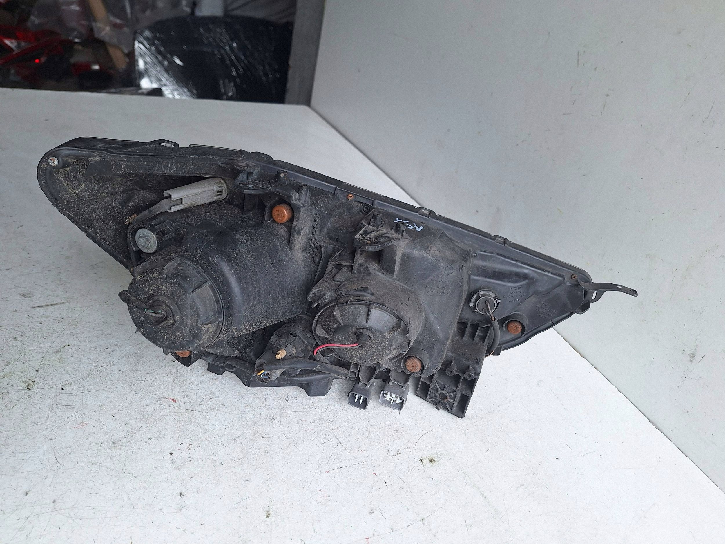 MITSUBISHI ASX 09-12 light left UK-right hand drive