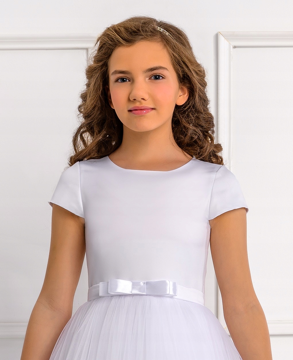 Sukienka komunijna do komunii alba rozmiary 128-152 Materiał dominujący satyna