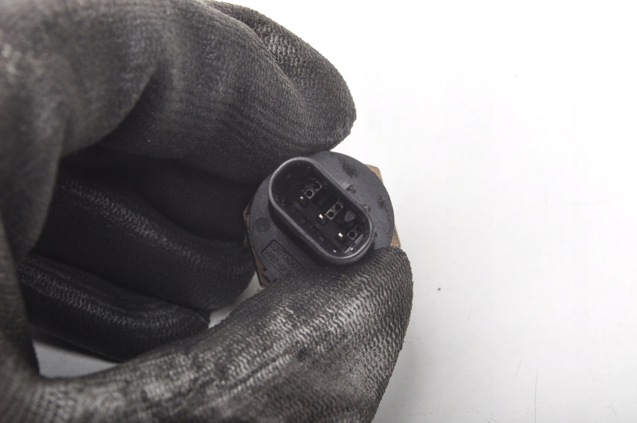 FOCUS MK4 1 0 ECO CZUJNIK CISNIENIA H6BG 9F972 AB Part number H6BG 9F972 AB