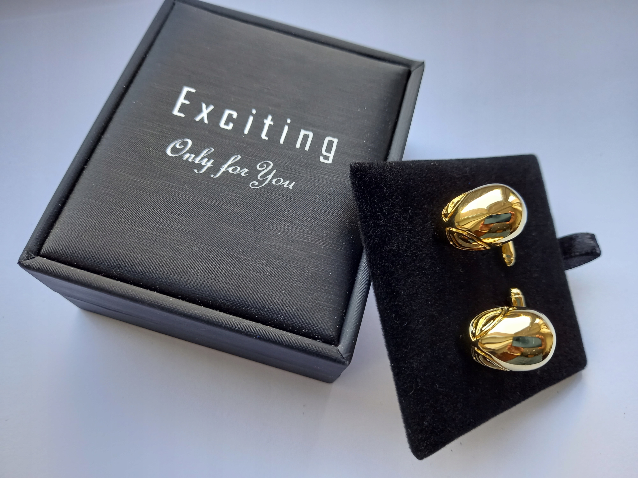 Zlaté manžetové knoflíčky Alien Cizí Mimozemšťan Ufo