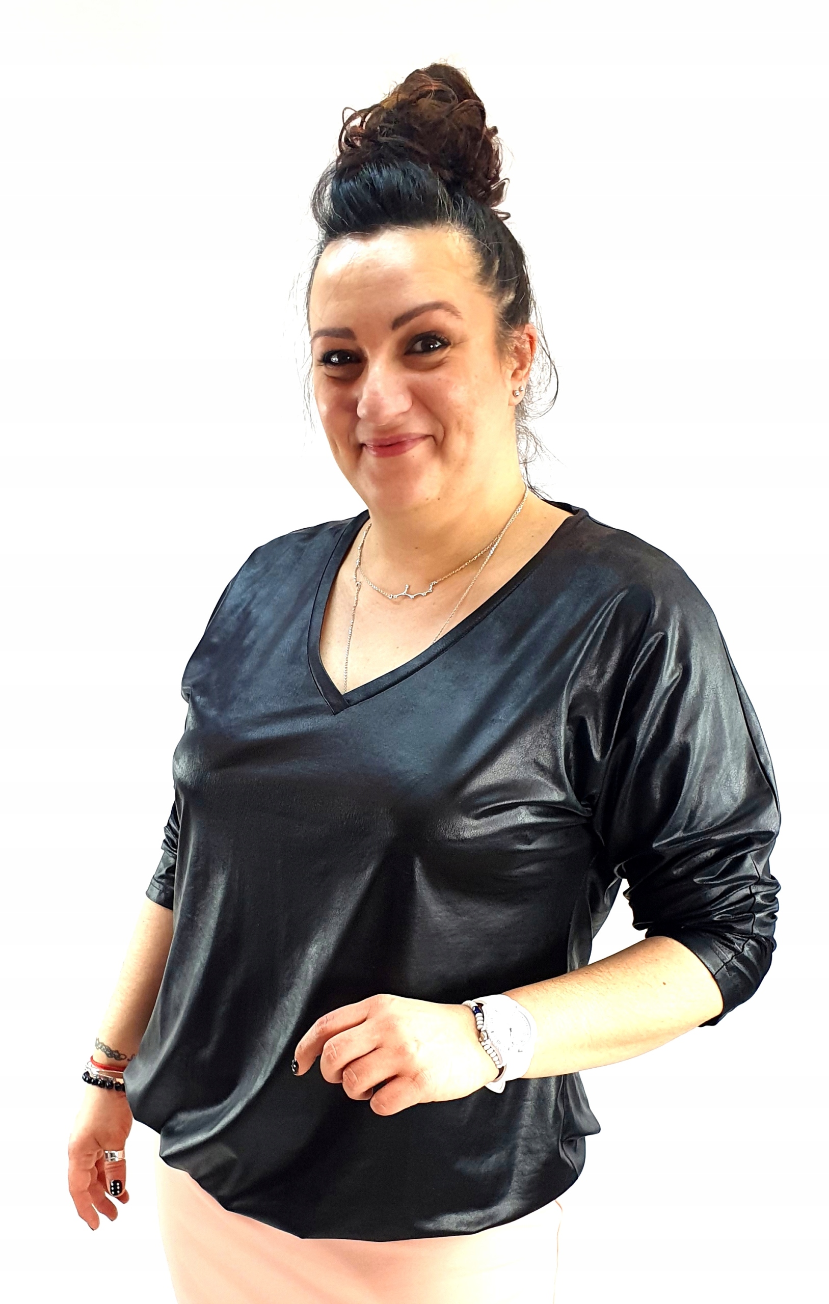 Plus Size. Blúzka Koža Čierna. Uvoľnená roz 60