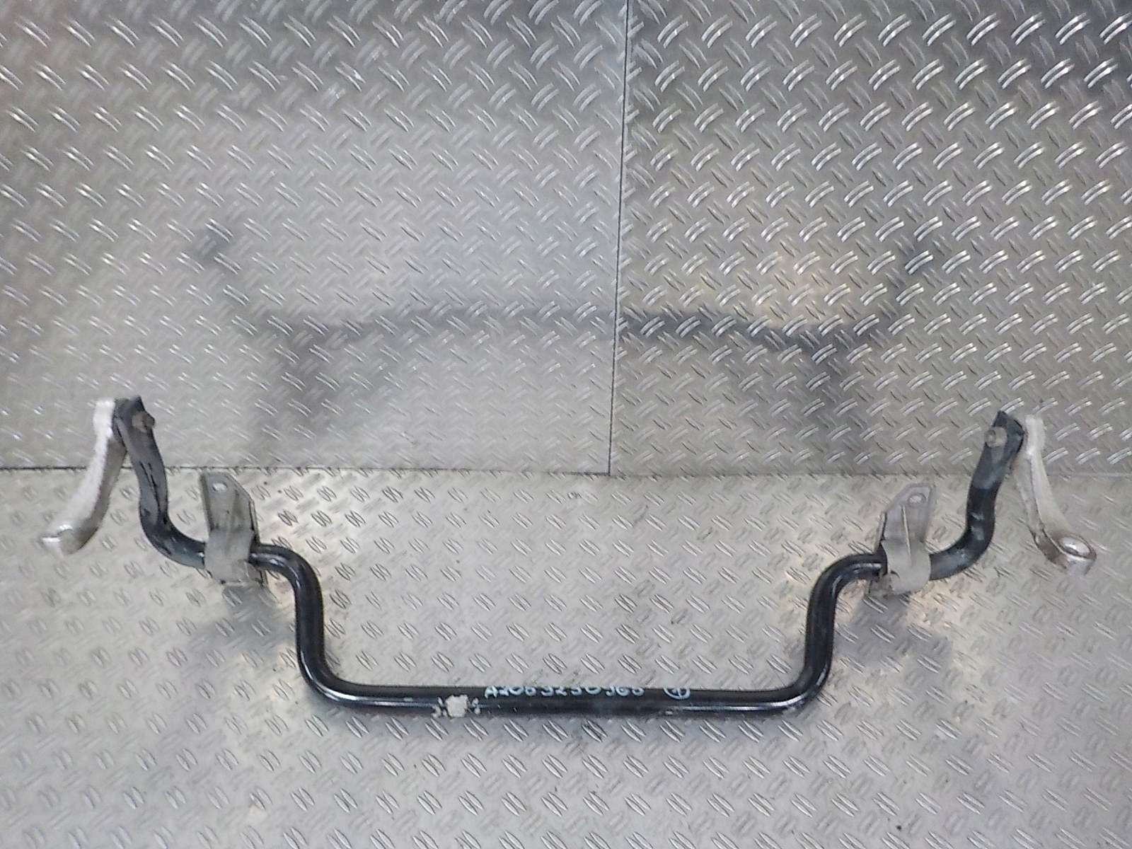 A2053230965 - C Клас W205 2.0 стабілізатор поперечної стійкості спереду