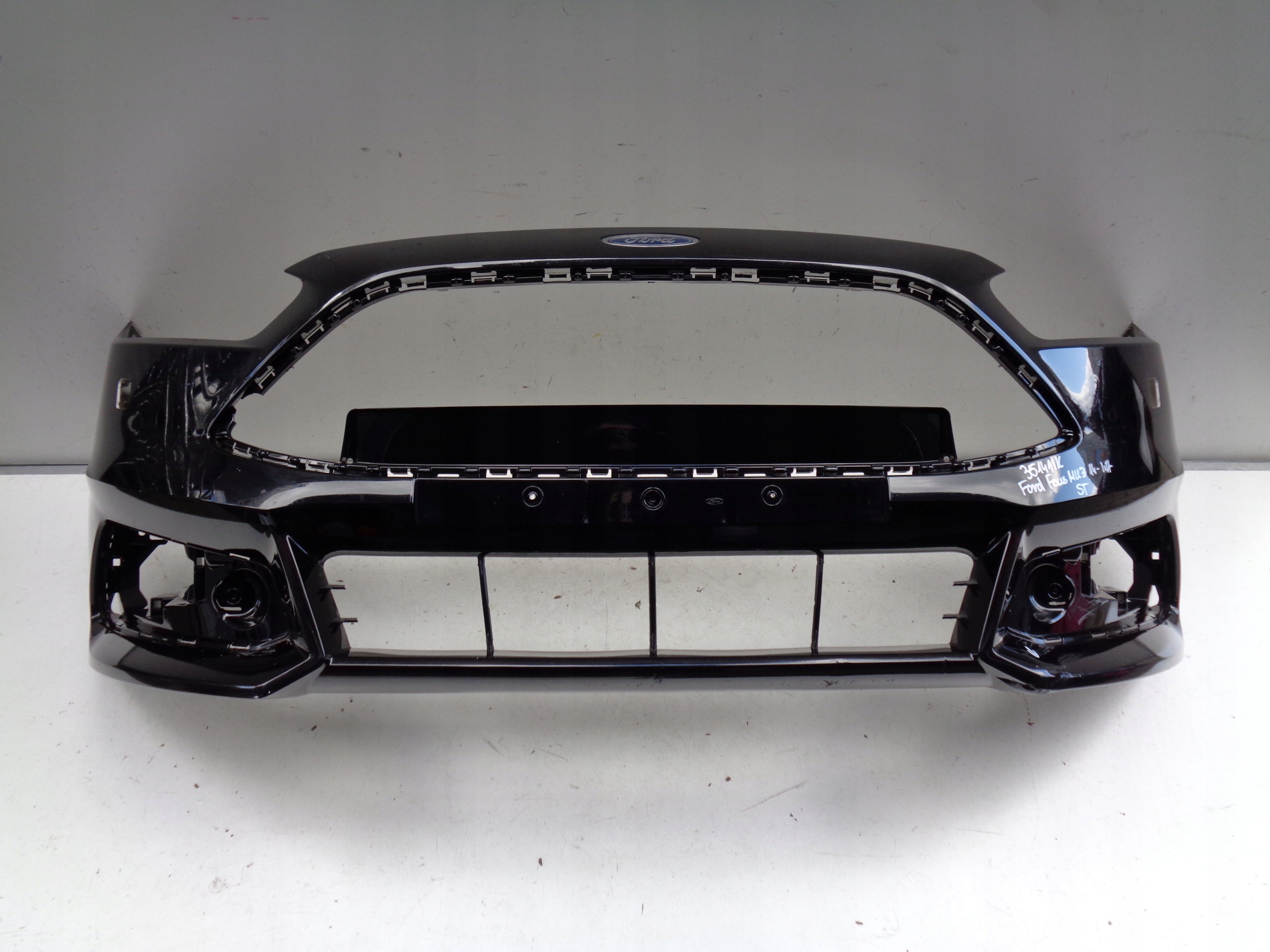 front bumper FORD FOCUS MK3 14- LIFT ST NR 35141