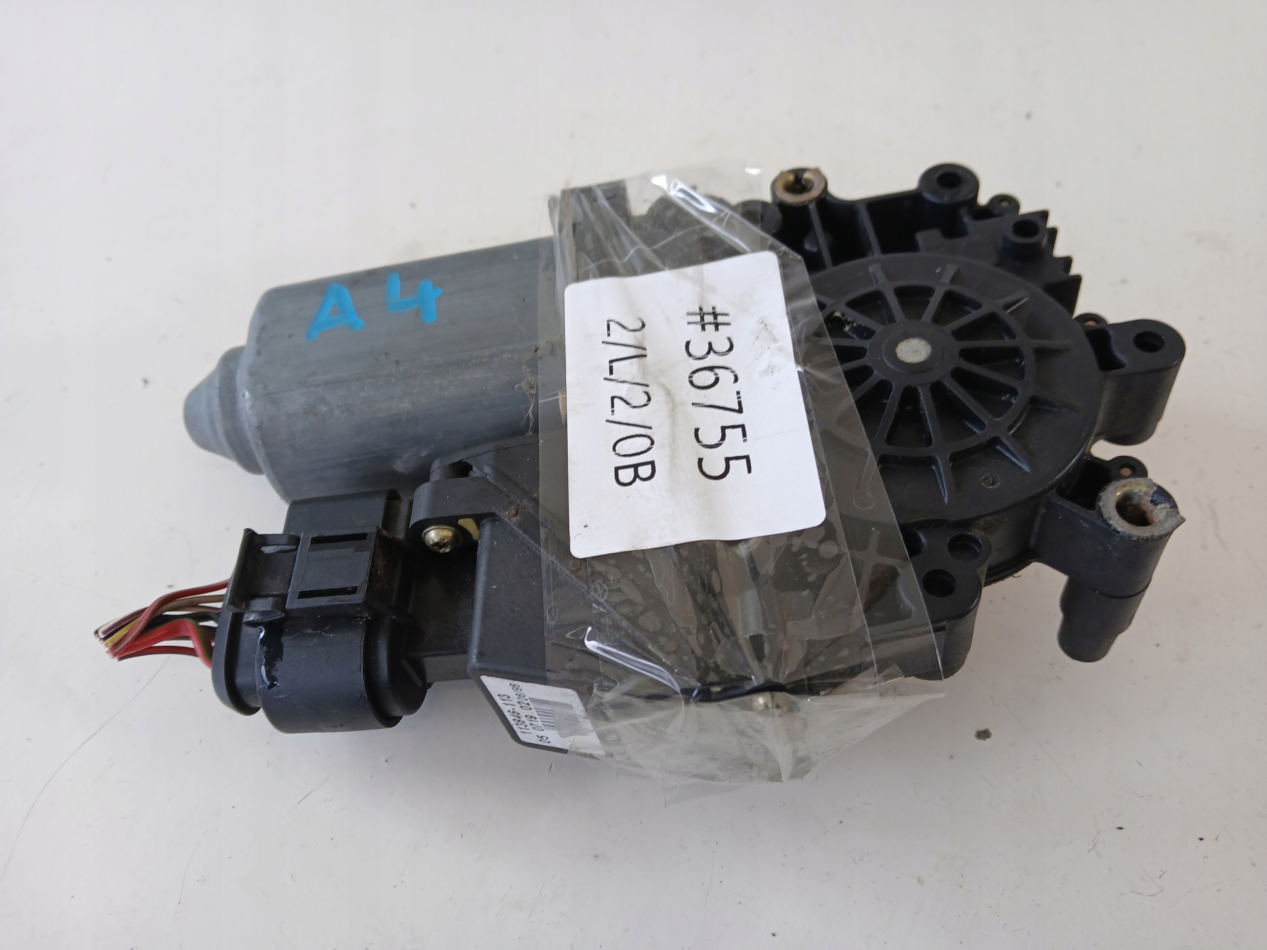 AUDI A4 B5 mini motor windows left front 114185-101