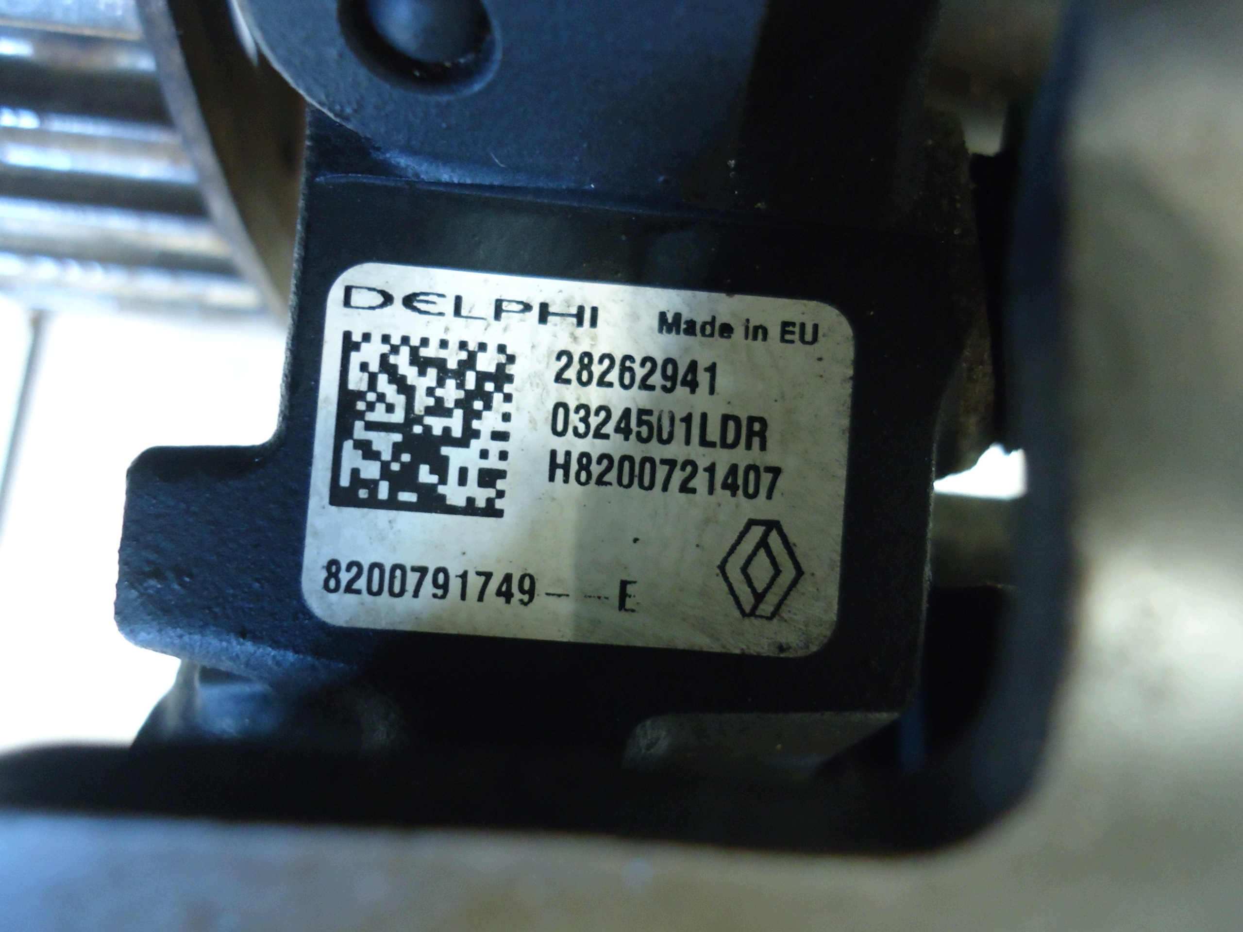 RENAULT CLIO III MEGANE II SCENIC 1.5DCI DELPHI Einspritzpumpe 8200791749