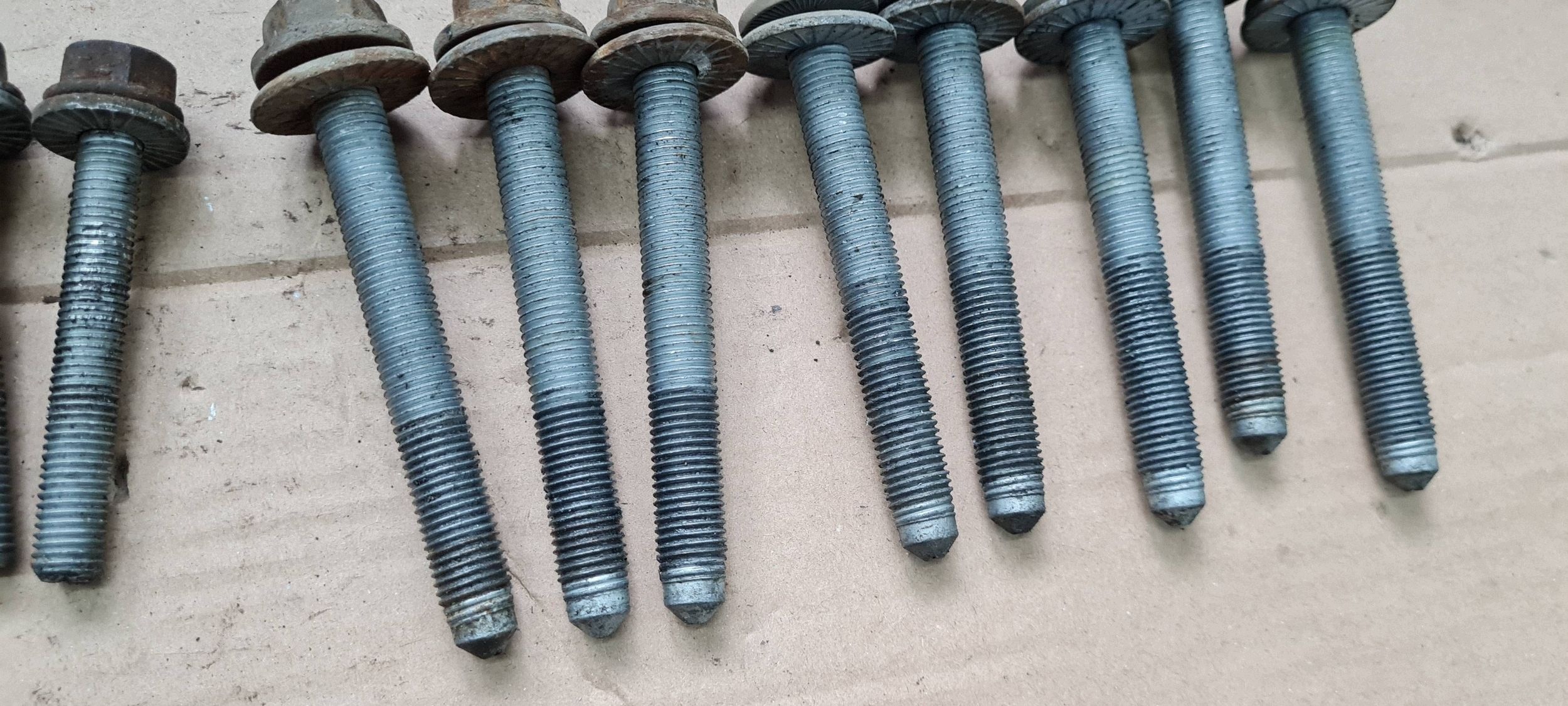 A6 C7 4G screws springing front axle beam axle beam A7 4G A4 B8 S4 A5 8T