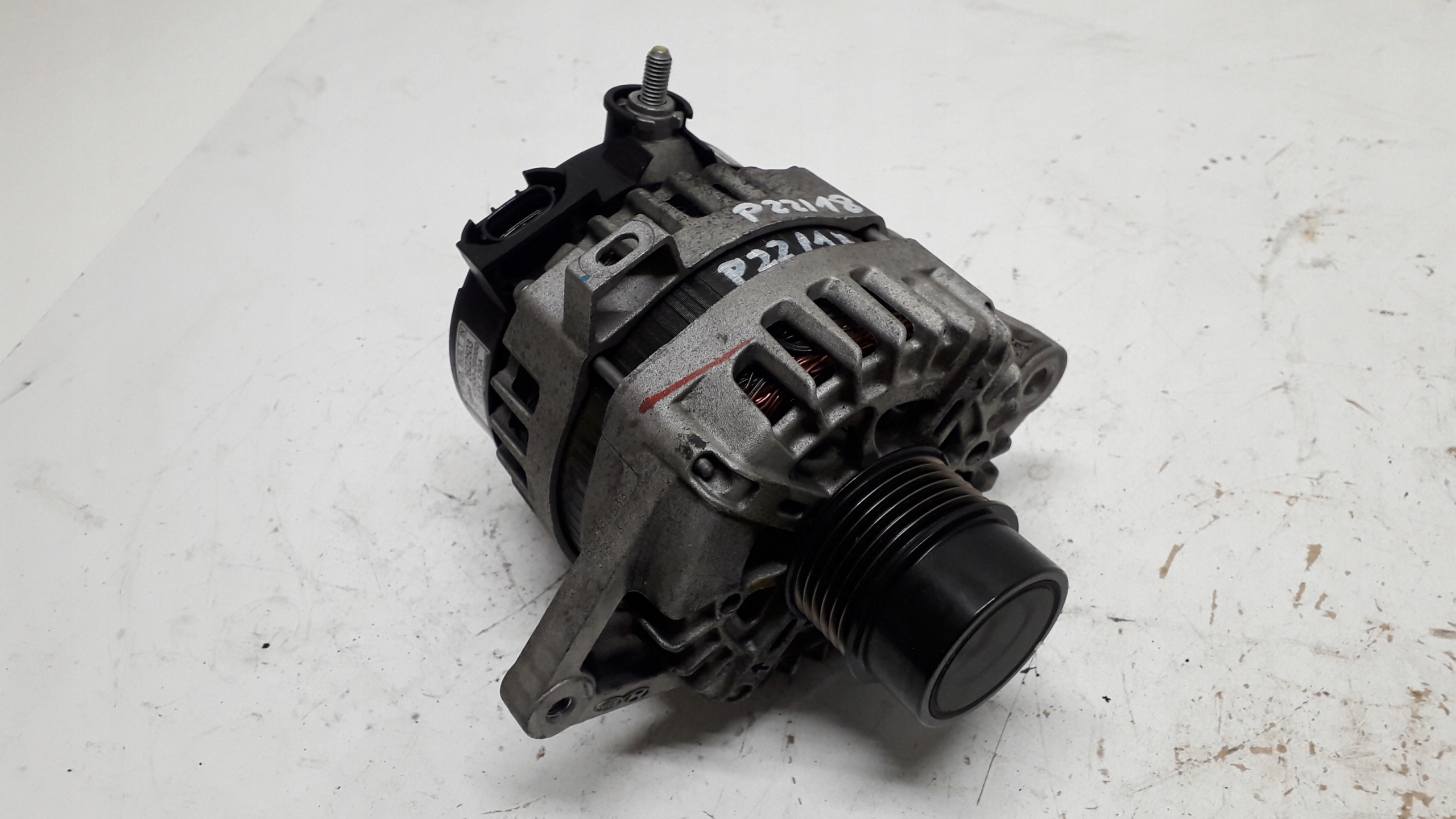 KIA HYUNDAI ALTERNATOR 130A 37300-2B960 2622503