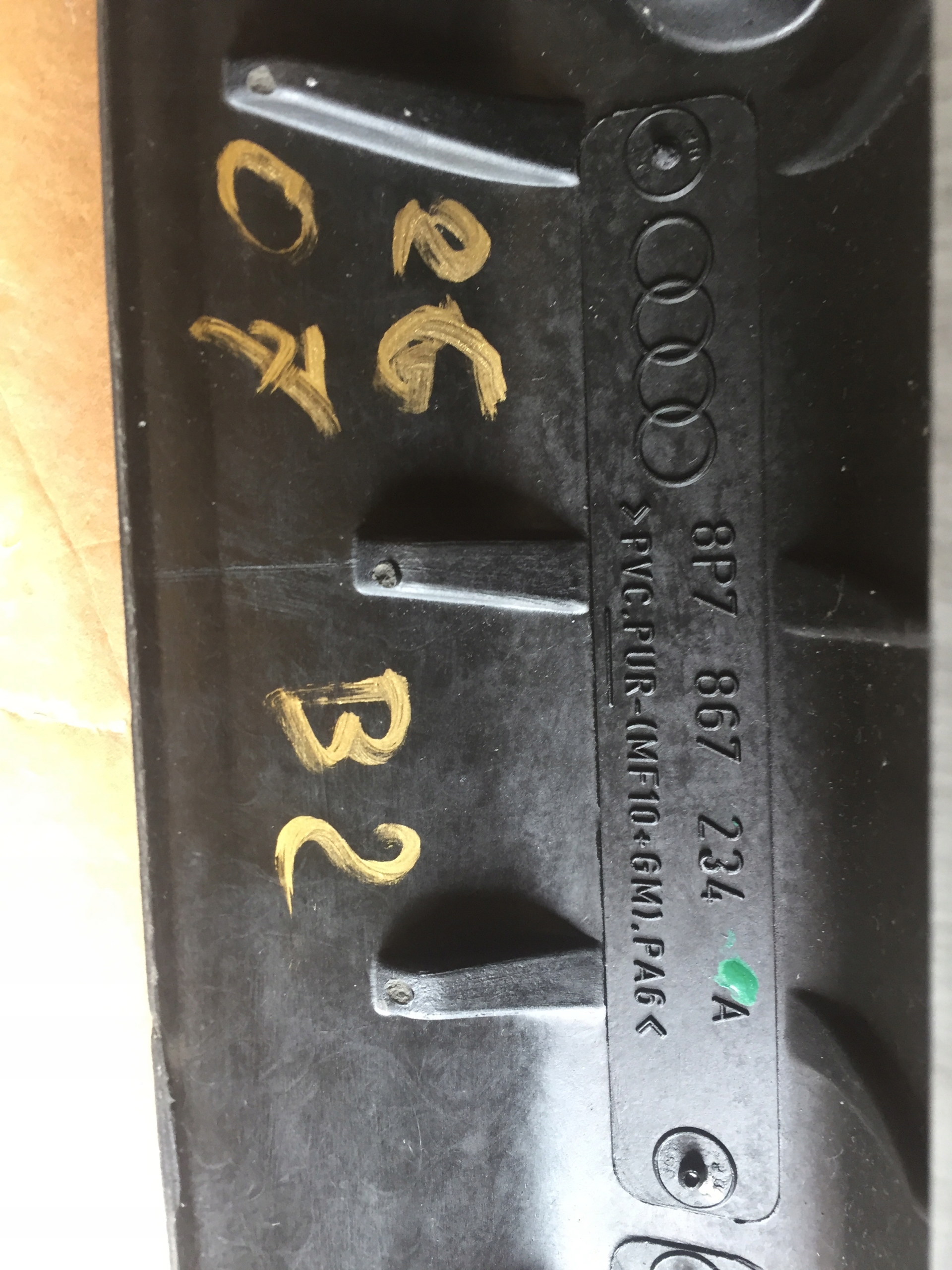AUDI A3 8P side SLUPKA right front 8P7867234A