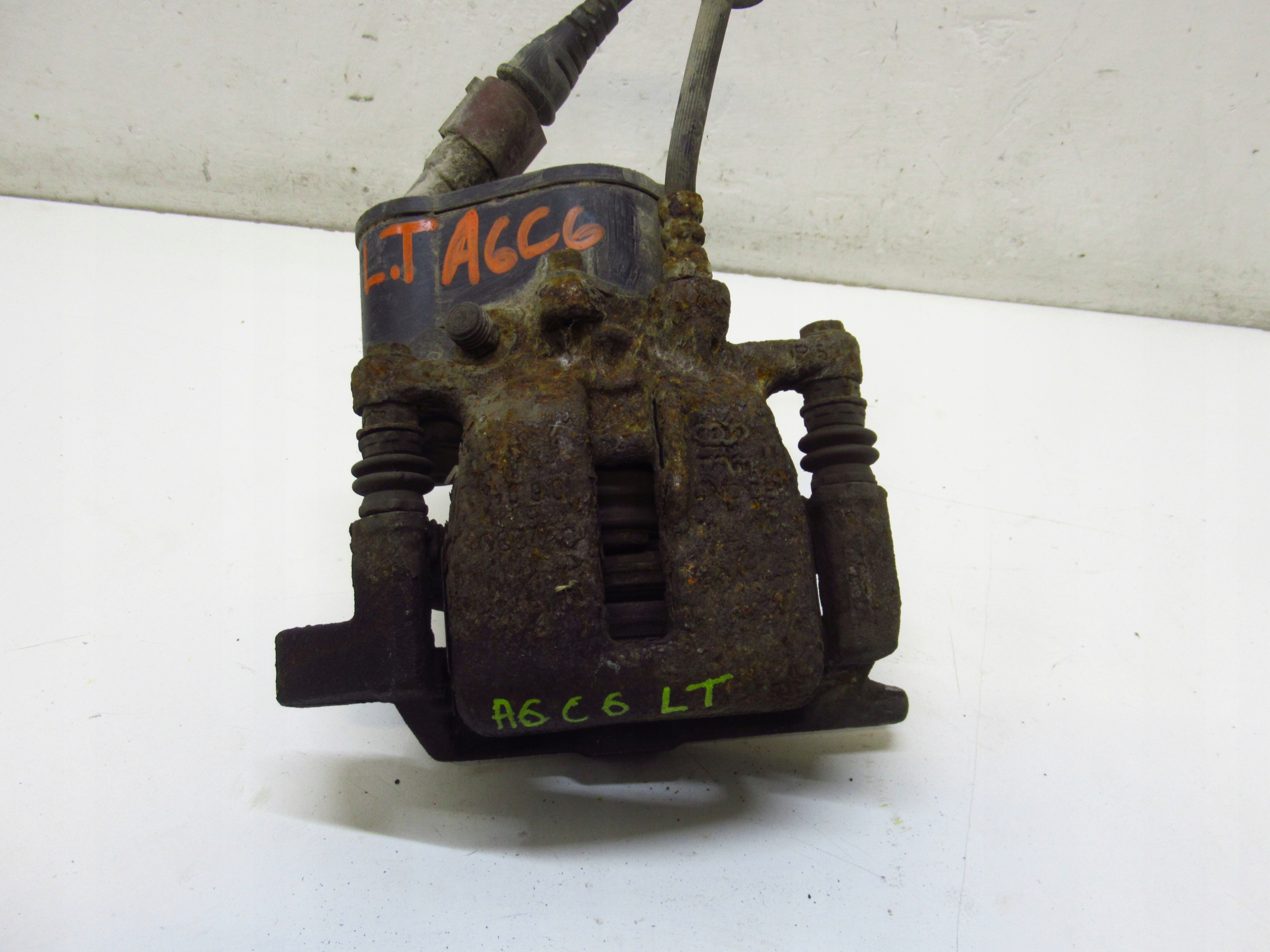 AUDI A6 C6 caliper brake left rear part
