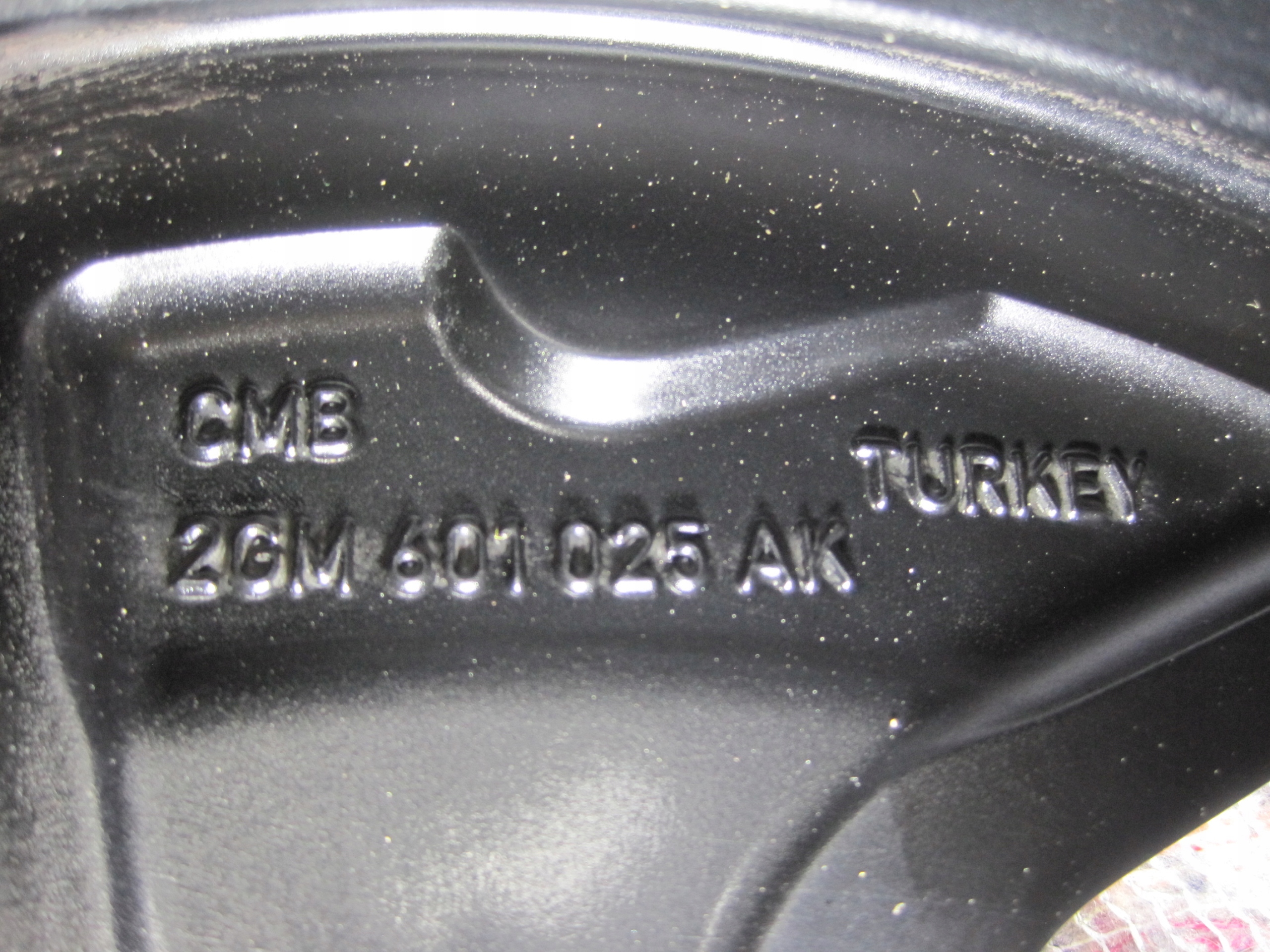 wheels discs tyres VW T-CROSS 2GM R17 5MM