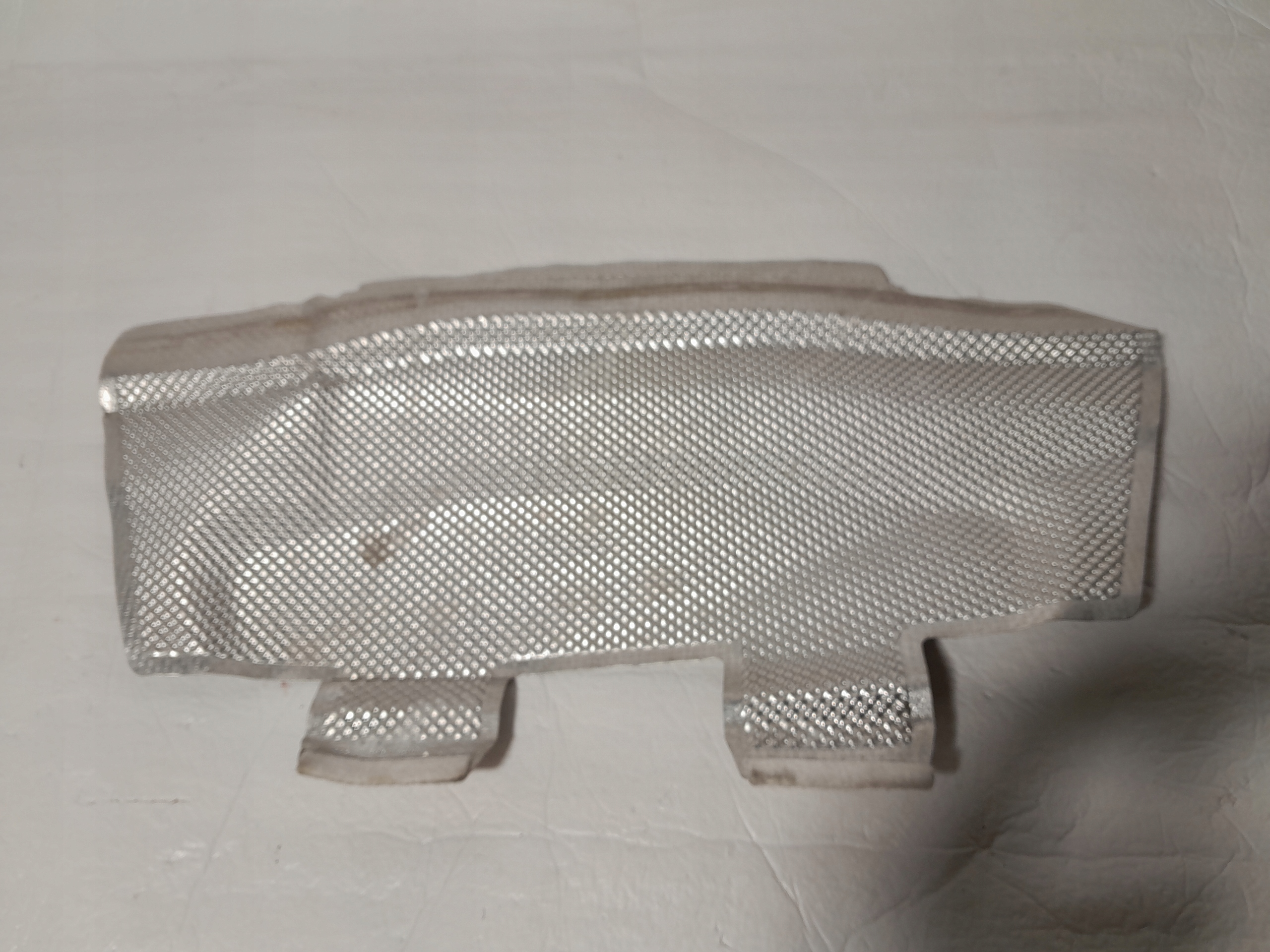 AUDI A4 B9 cover TERMICZNA bonnets 8W0863868