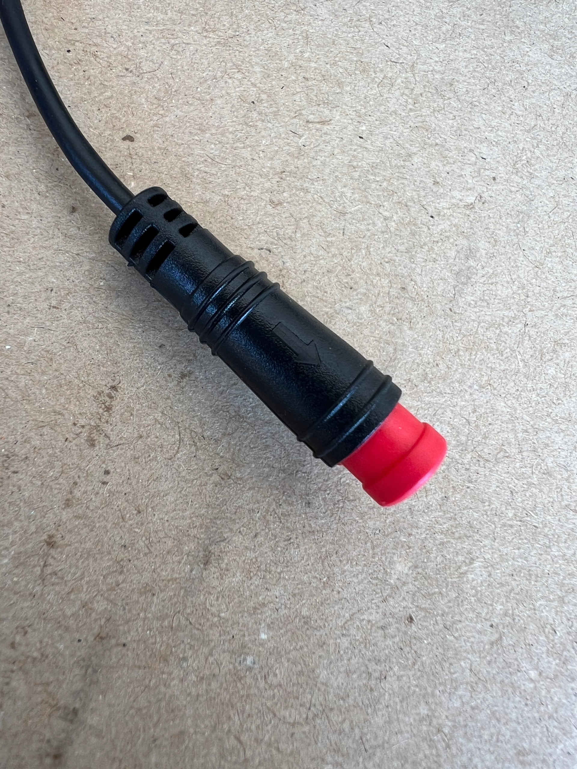 Hamulec tarczowy MAGURA MT5e HIGO-Closer, 4 tłoczki, 1000 mm E-BIKE Model Mt5e Higo-Closer