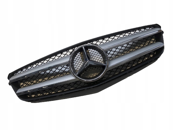 решетка радиатора AMG C класс W204 204 рестайлинг