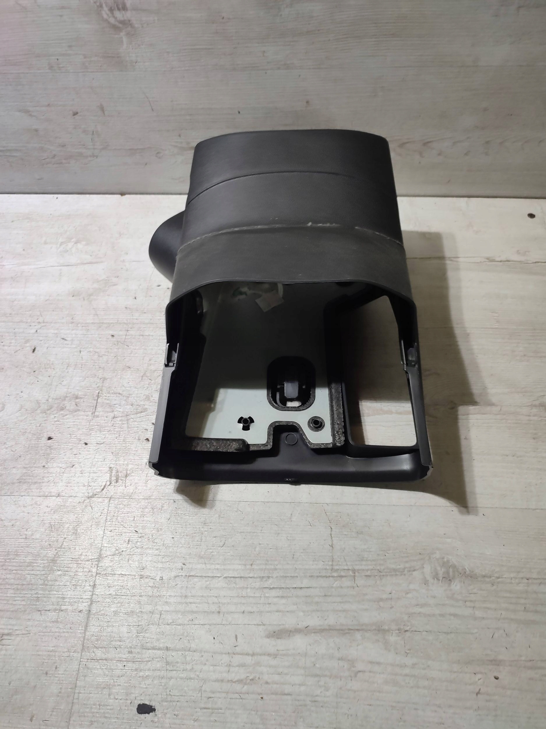 Peugeot 2008 and 2018 side steering wheel steering wheel