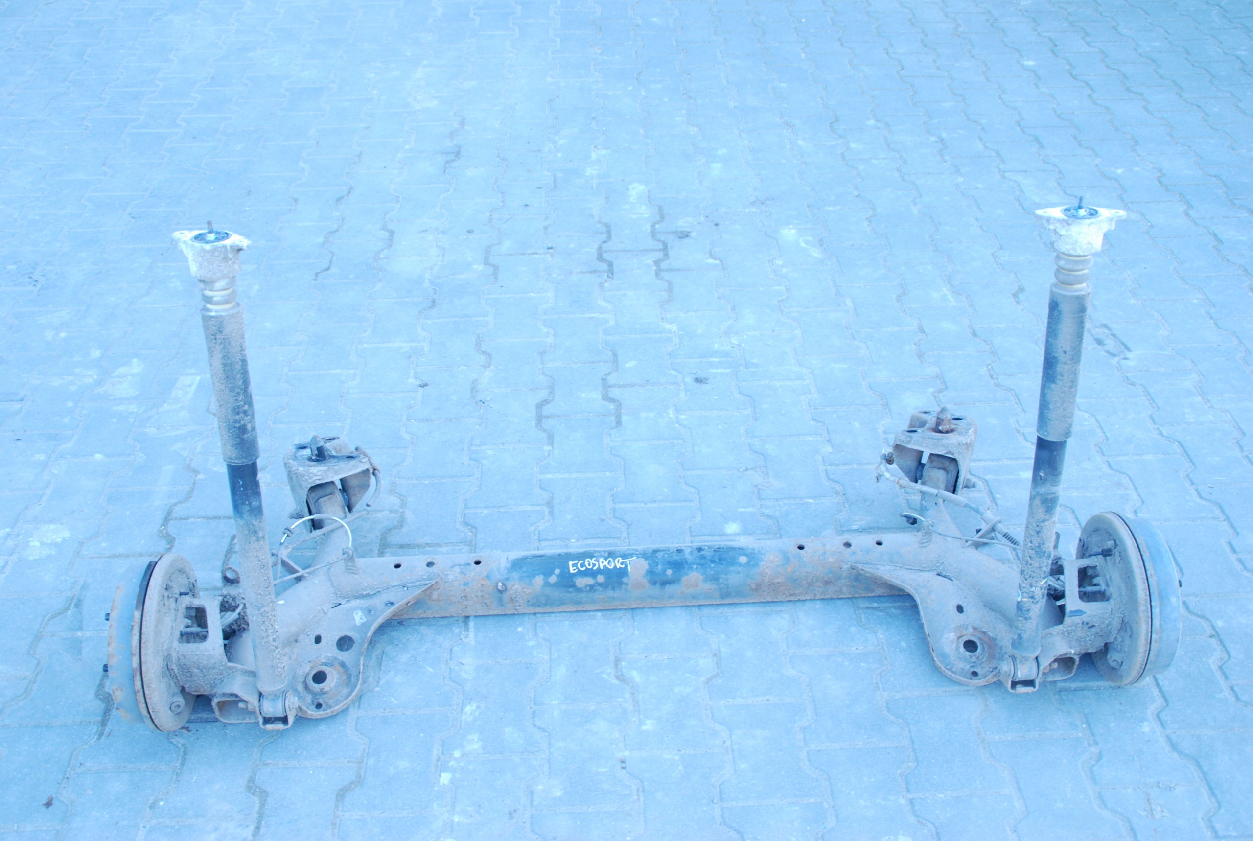 FORD ECOSPORT I 13- OŚ TYLNA TYLNA OŚ KOMPLETNA