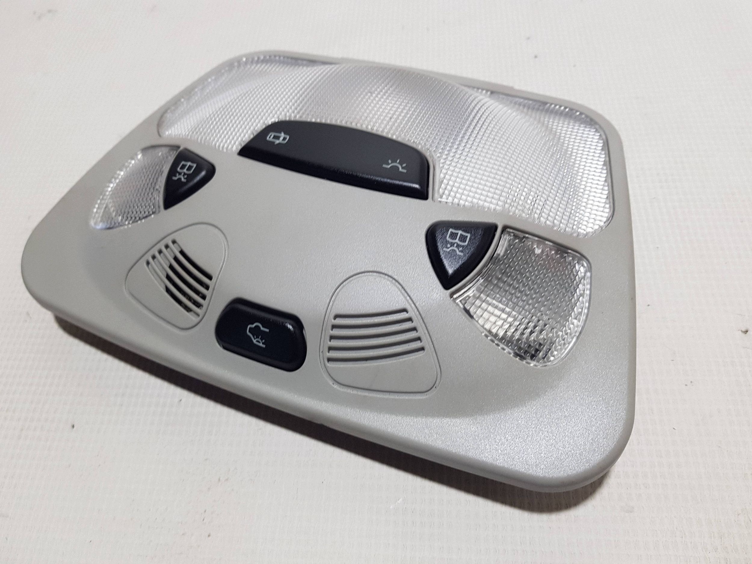 light lighting cabs MERCEDES CLK W209 W203 A2038204601