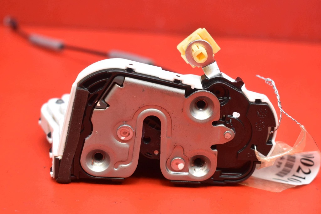 lock door right front front EU A00067222 BAIC BEIJING X7 LIFT 23