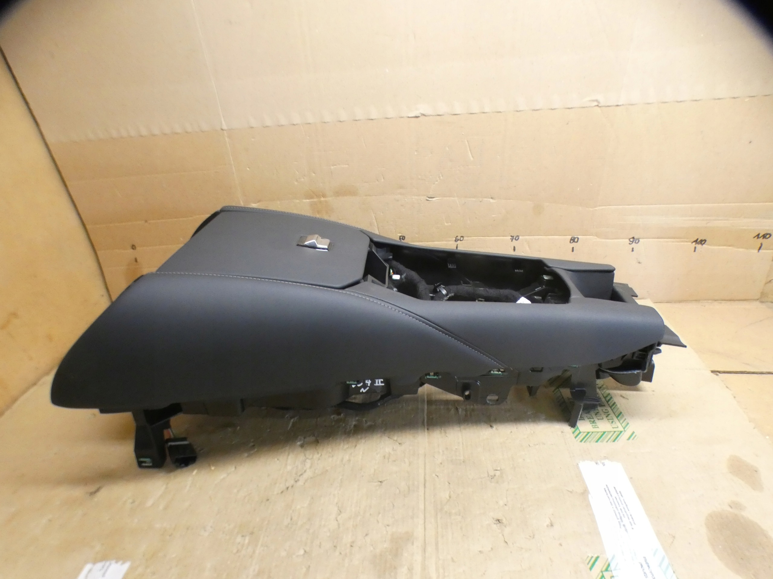 PANEL media DS4 CROSSBACK II 9831019480