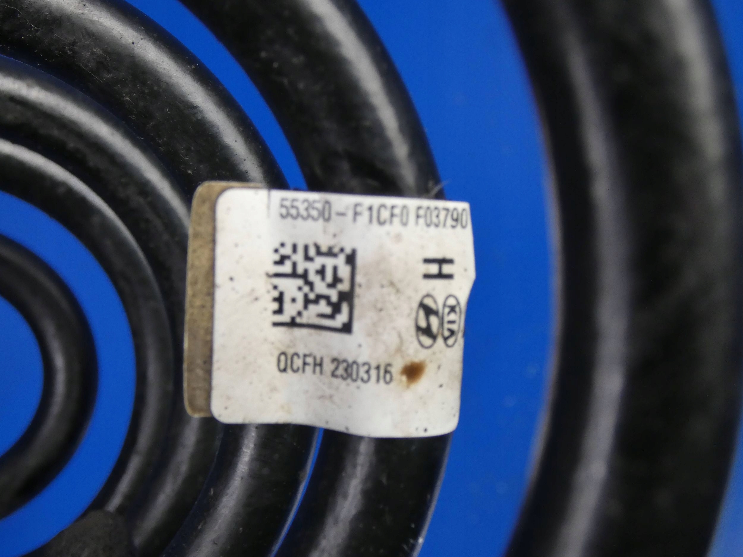 KIA SPORTAGE IV 4 2016- springs springing rear part rear. KOMPLET
