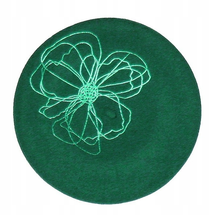 Vlněný baret zdobený aplikací Zeleň Lahvová Polský