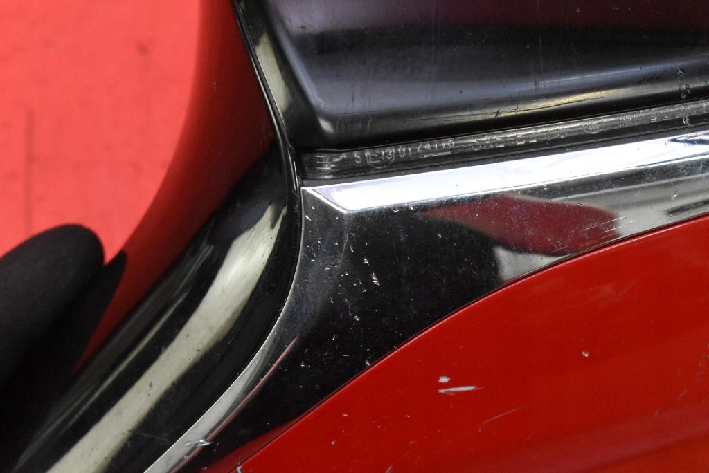 mirror left 3T2 black, EU 049704 LEXUS UX 250H 18-22 9 PIN